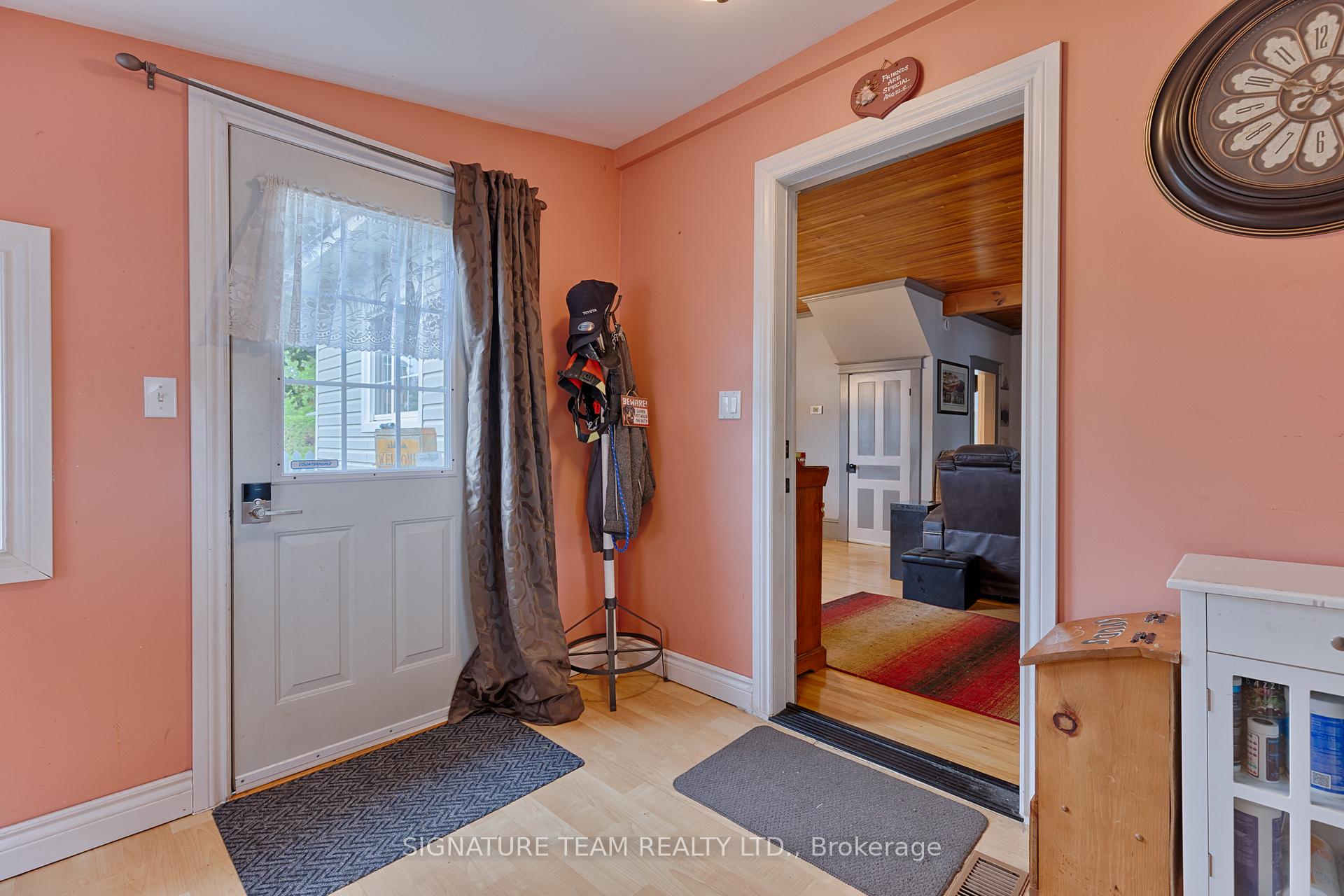Photo 17 of 11153 60 Highway, North Algona Wilberforce, North Algona/Wilberforce Twp — HOMEH