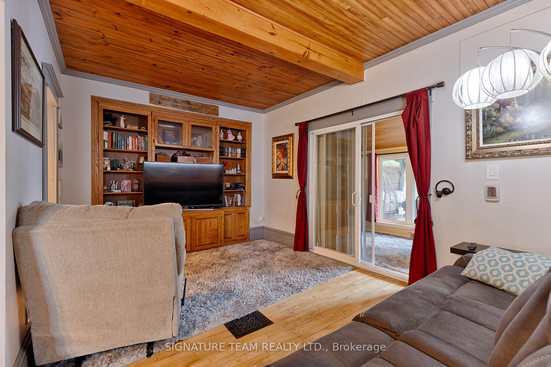 Photo 21 of 11153 60 Highway, North Algona Wilberforce, North Algona/Wilberforce Twp — HOMEH