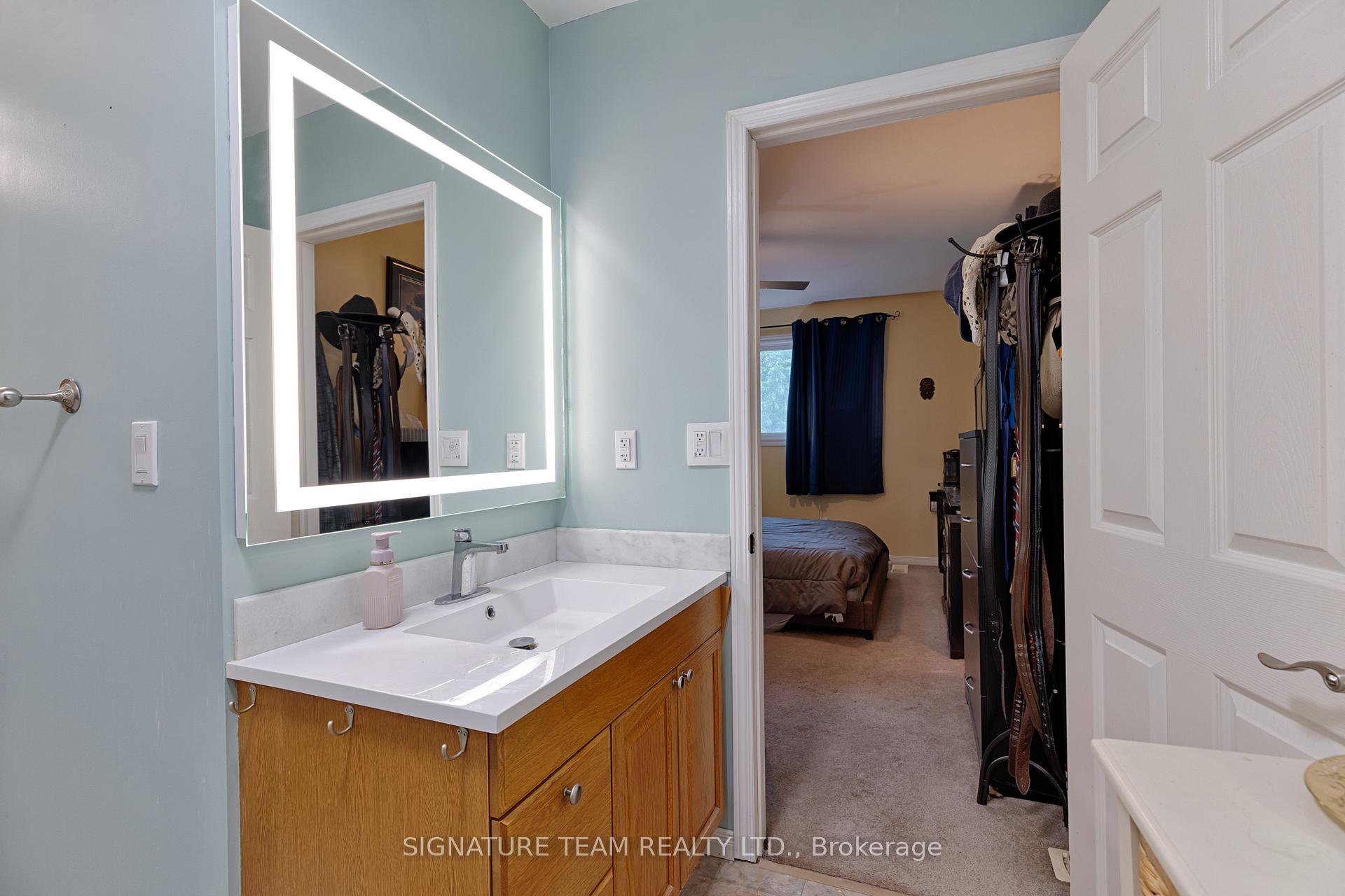 Photo 36 of 11153 60 Highway, North Algona Wilberforce, North Algona/Wilberforce Twp — HOMEH