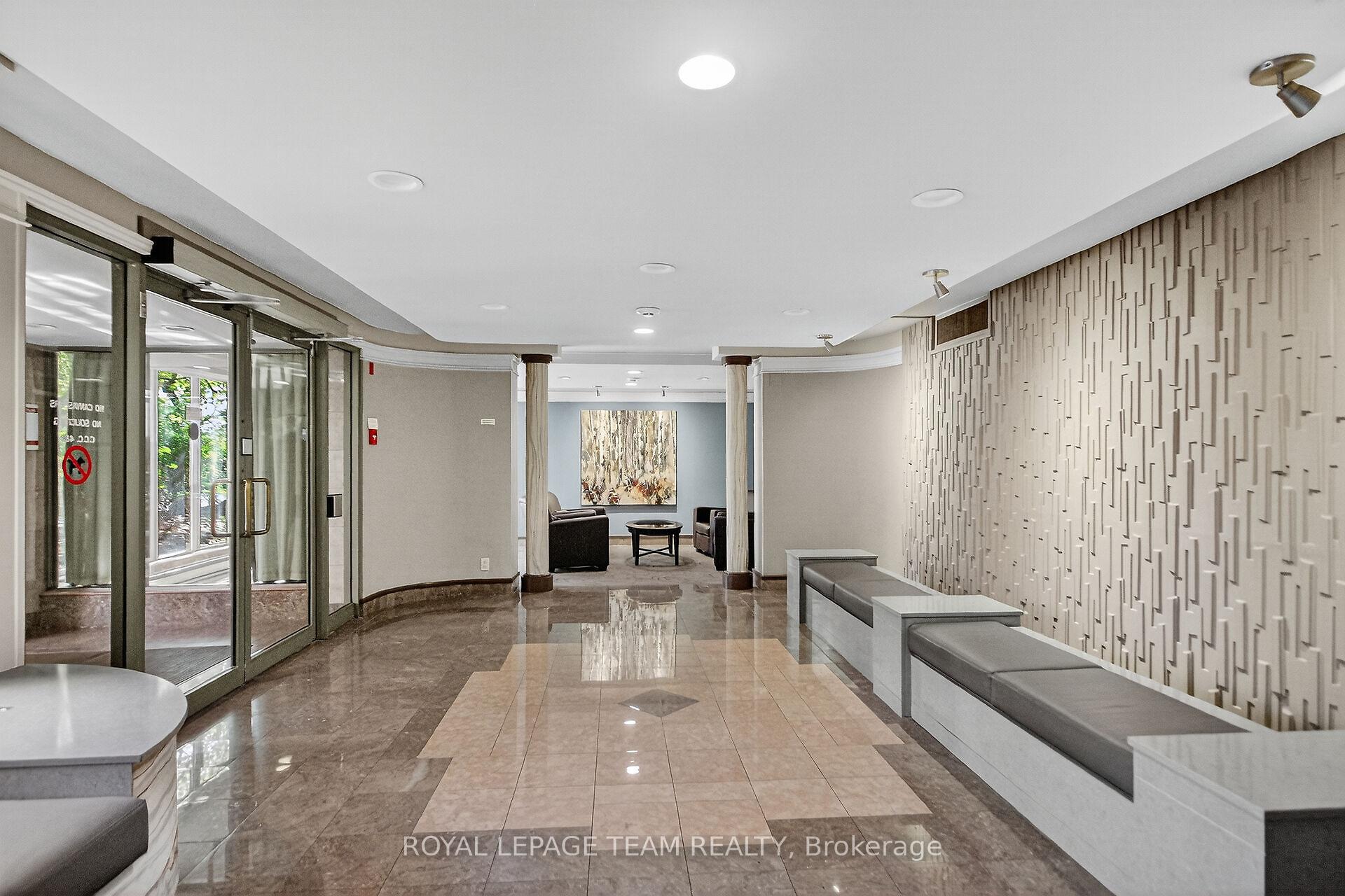 Photo 4 of Unit 201, 100 Grant Carman Drive, Ottawa, Borden Farm/Stewart Farm/Carleton Heights/Parkwood Hills — HOMEH