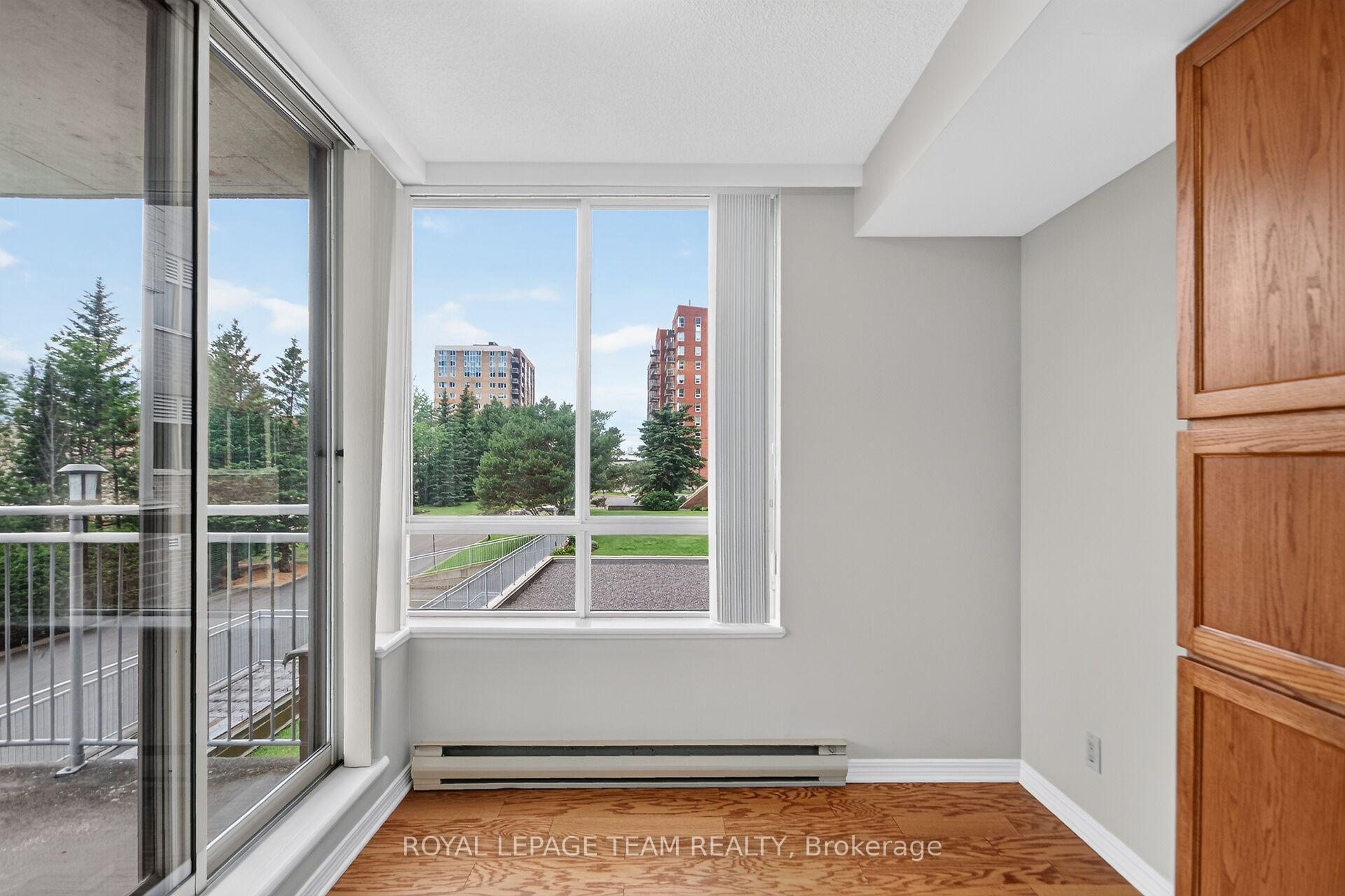 Photo 17 of Unit 201, 100 Grant Carman Drive, Ottawa, Borden Farm/Stewart Farm/Carleton Heights/Parkwood Hills — HOMEH