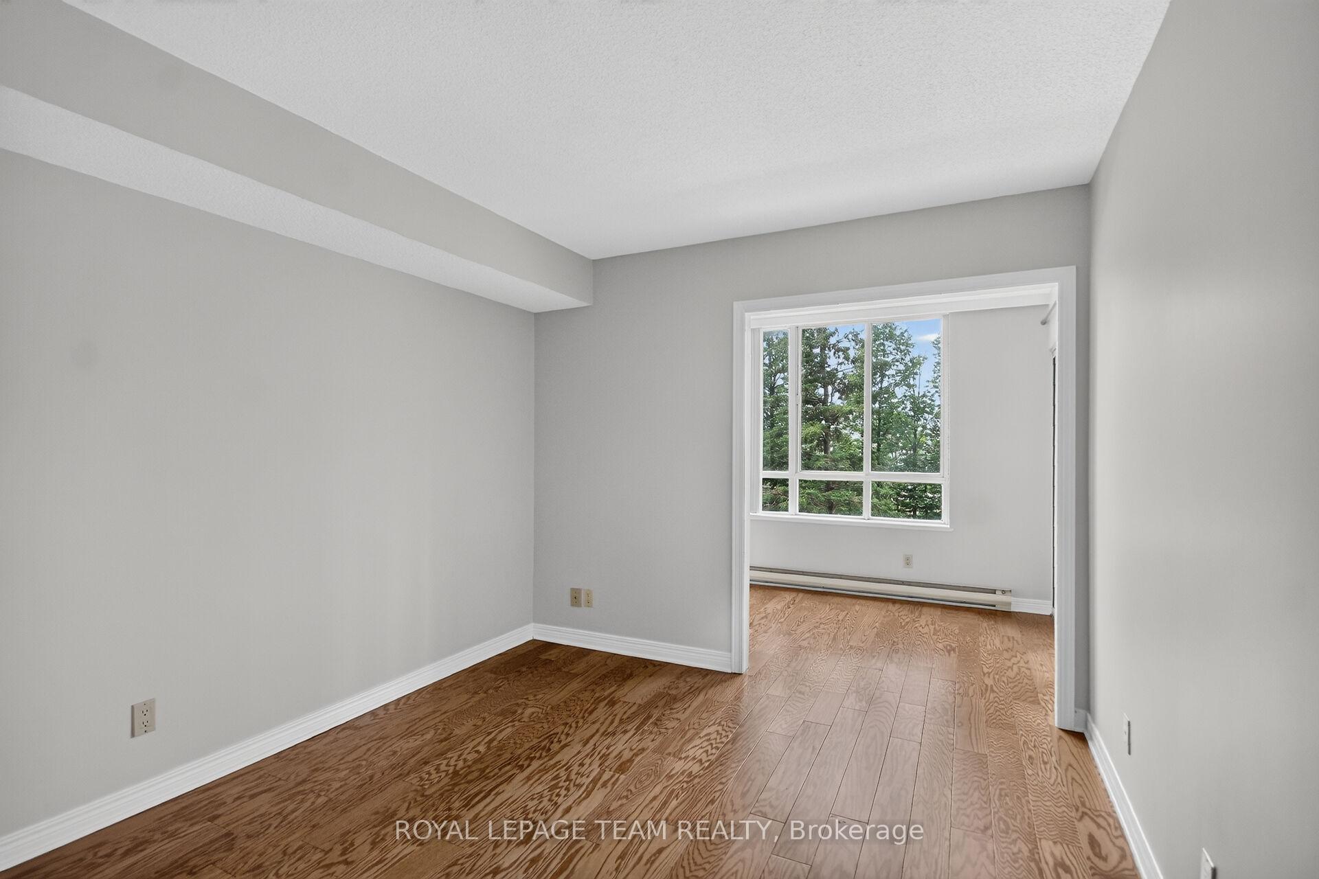 Photo 29 of Unit 201, 100 Grant Carman Drive, Ottawa, Borden Farm/Stewart Farm/Carleton Heights/Parkwood Hills — HOMEH