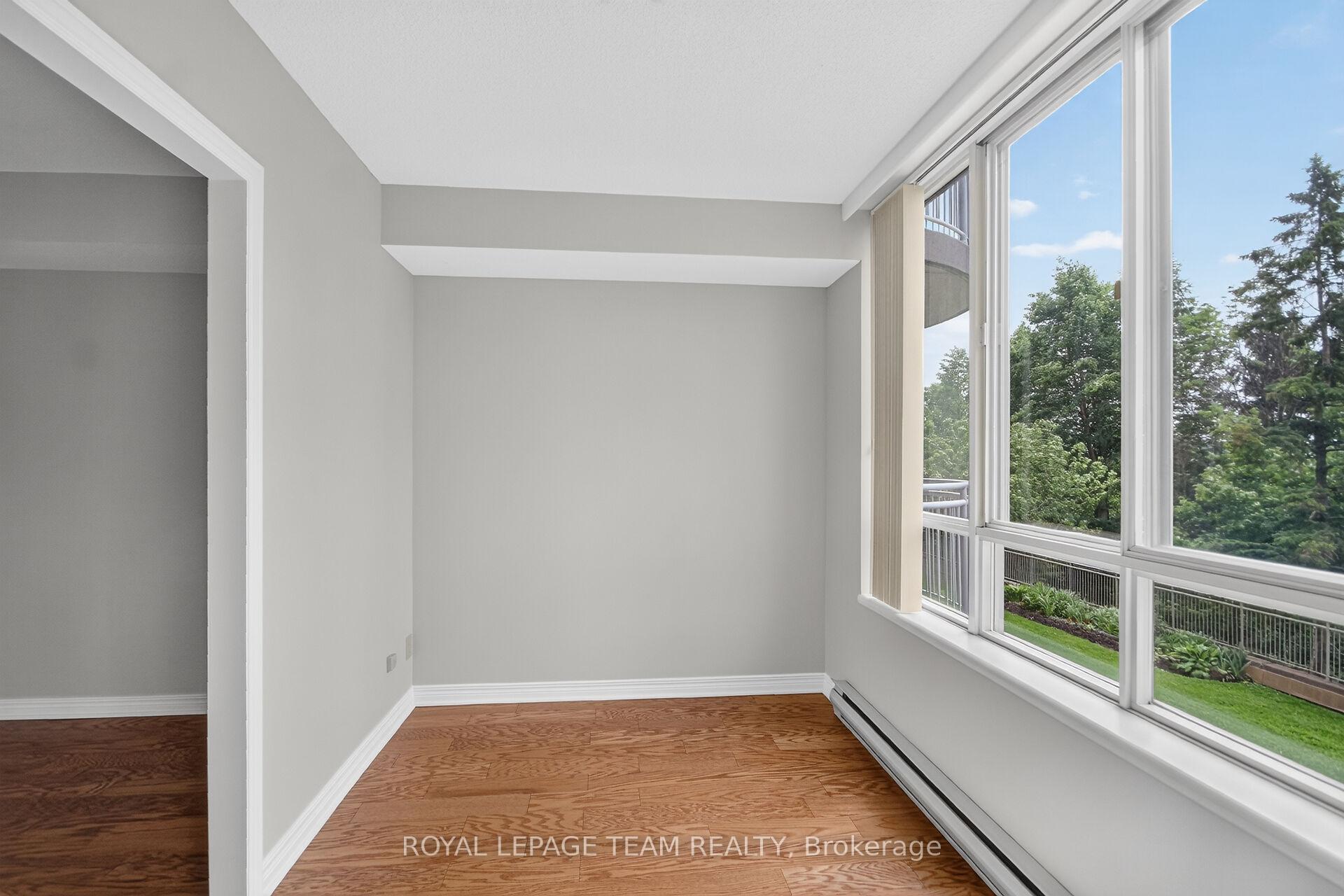 Photo 32 of Unit 201, 100 Grant Carman Drive, Ottawa, Borden Farm/Stewart Farm/Carleton Heights/Parkwood Hills — HOMEH