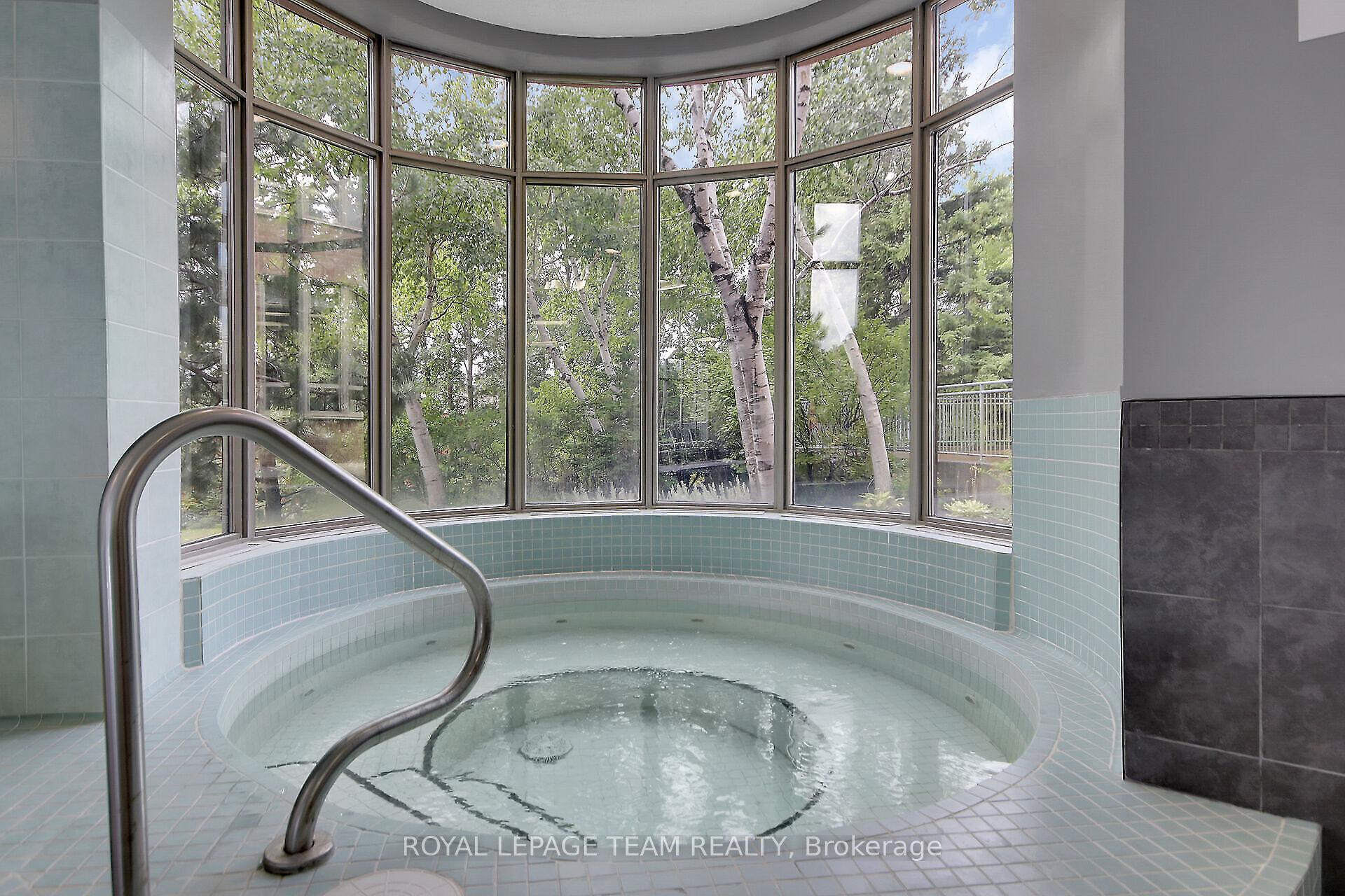 Photo 35 of Unit 201, 100 Grant Carman Drive, Ottawa, Borden Farm/Stewart Farm/Carleton Heights/Parkwood Hills — HOMEH