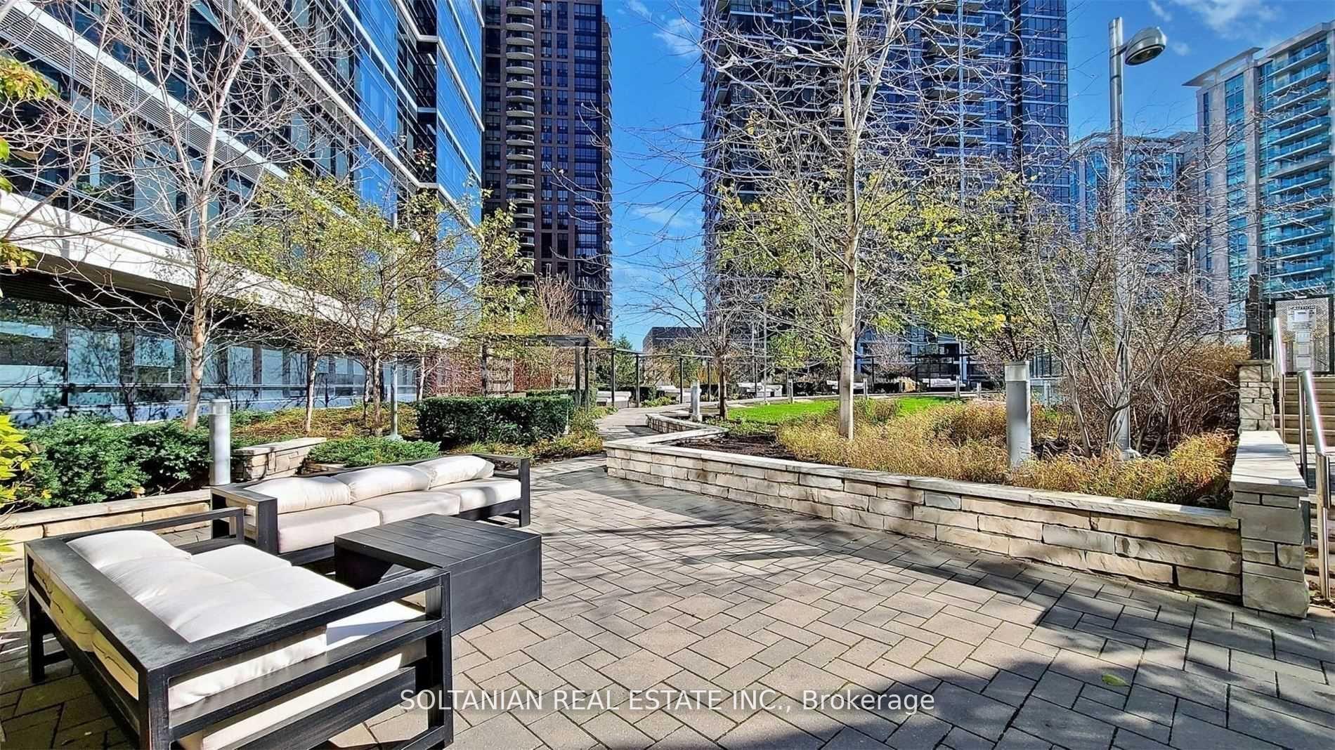 Photo 7 of Unit 2607, 2 Anndale Drive, North York, Willowdale East — HOMEH