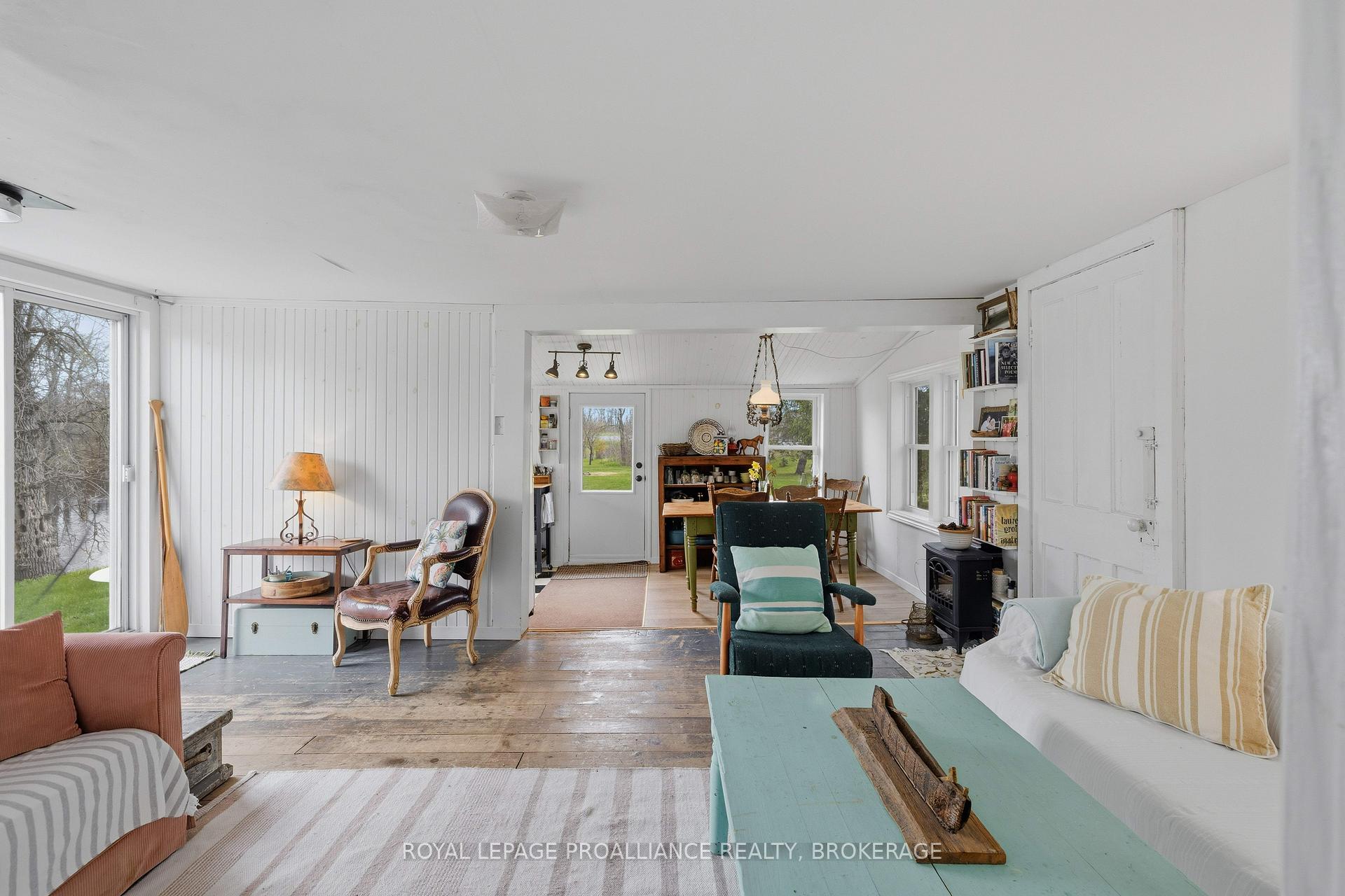 Photo 5 of 5954 First Lake Road, Frontenac, Frontenac South — HOMEH