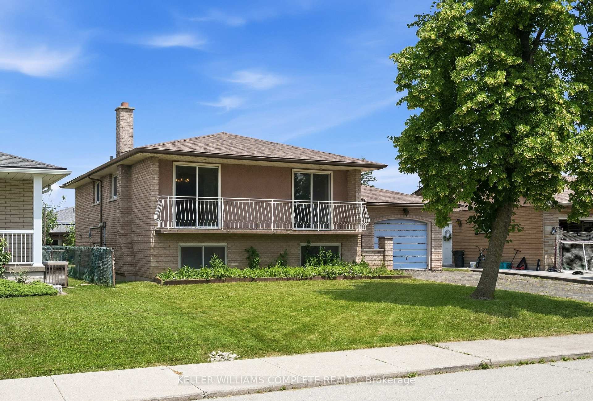 Photo 1 of 34 Windrush Crescent, Hamilton, Lawfield — HOMEH