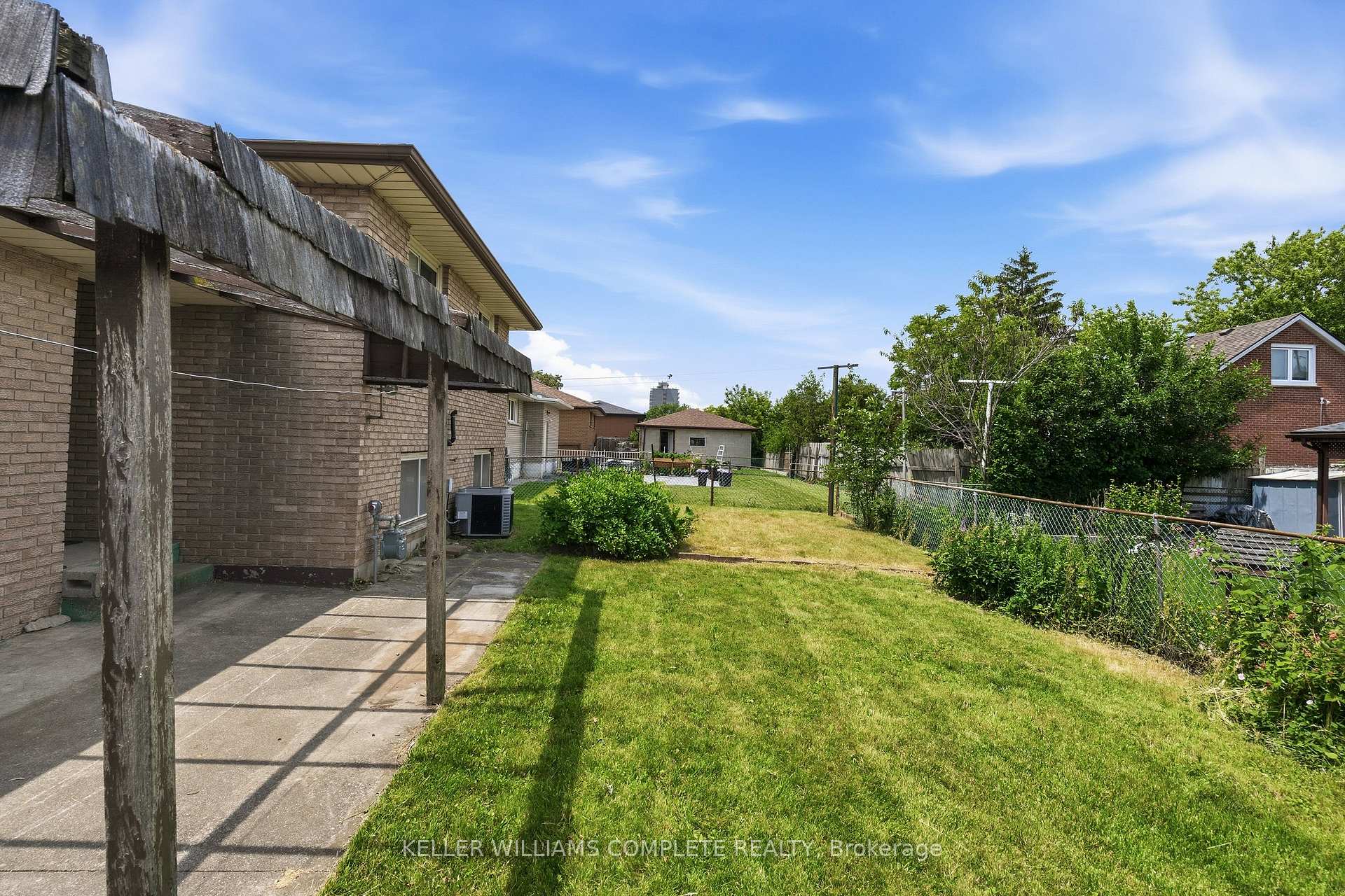 Photo 5 of 34 Windrush Crescent, Hamilton, Lawfield — HOMEH