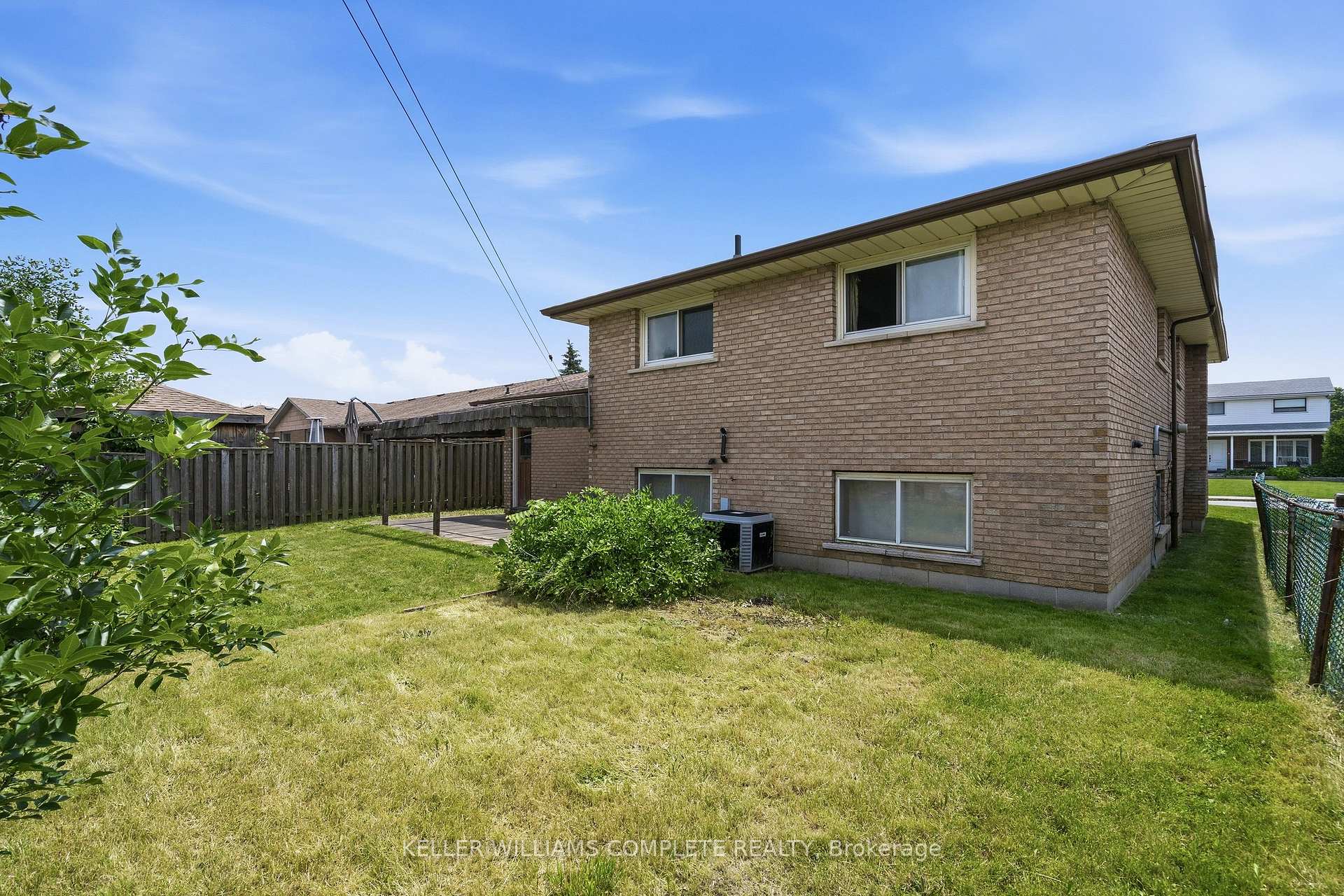 Photo 7 of 34 Windrush Crescent, Hamilton, Lawfield — HOMEH