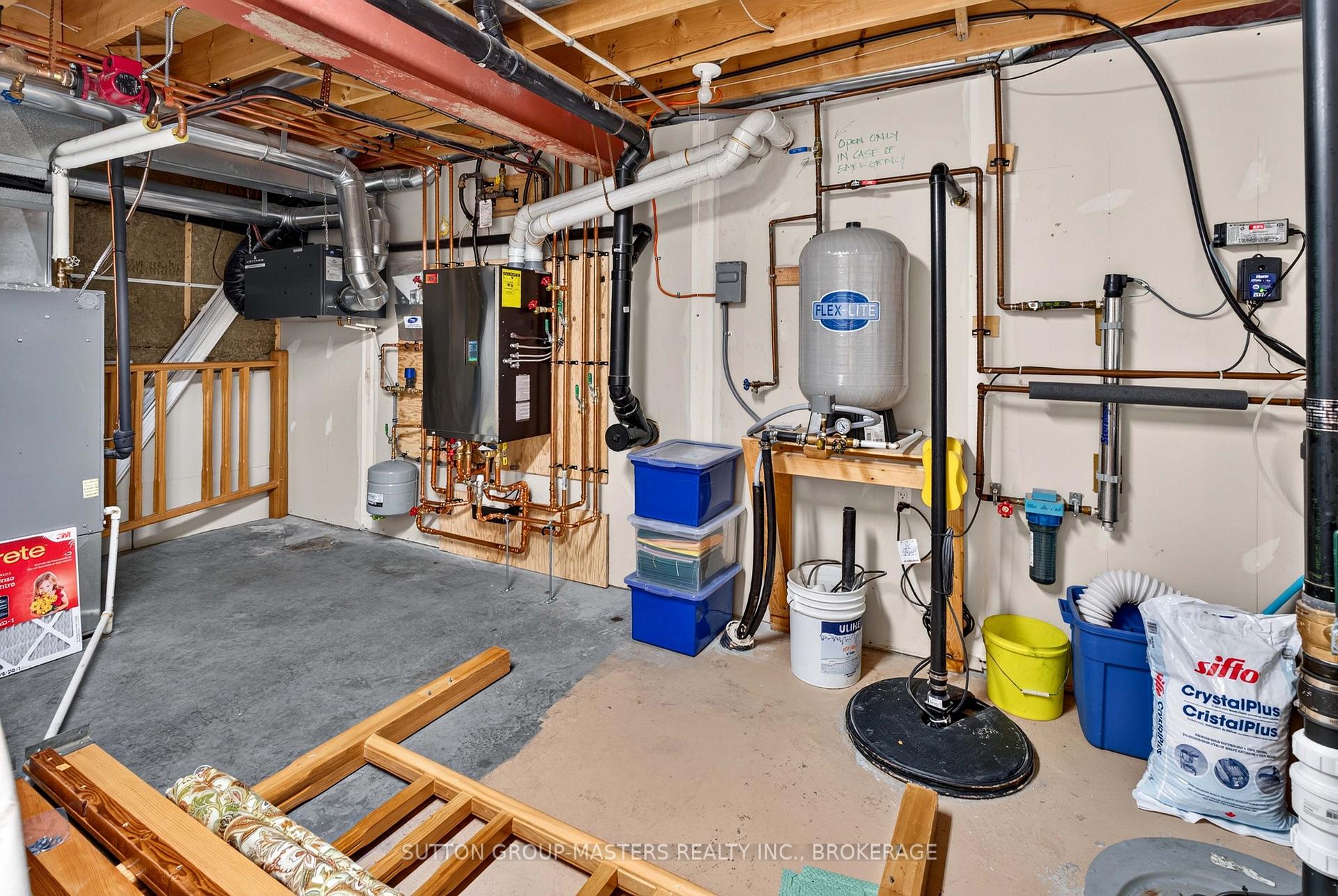 Photo 12 of 710 Maple Road, Loyalist, Lennox and Addington - South — HOMEH