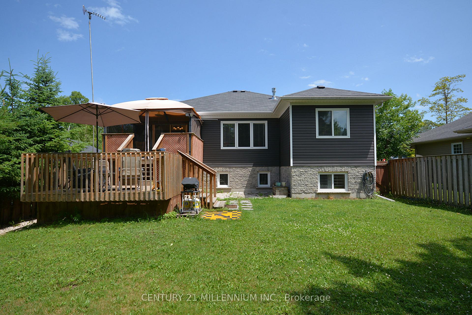 Photo 24 of 58 60th Street S, Wasaga Beach — HOMEH