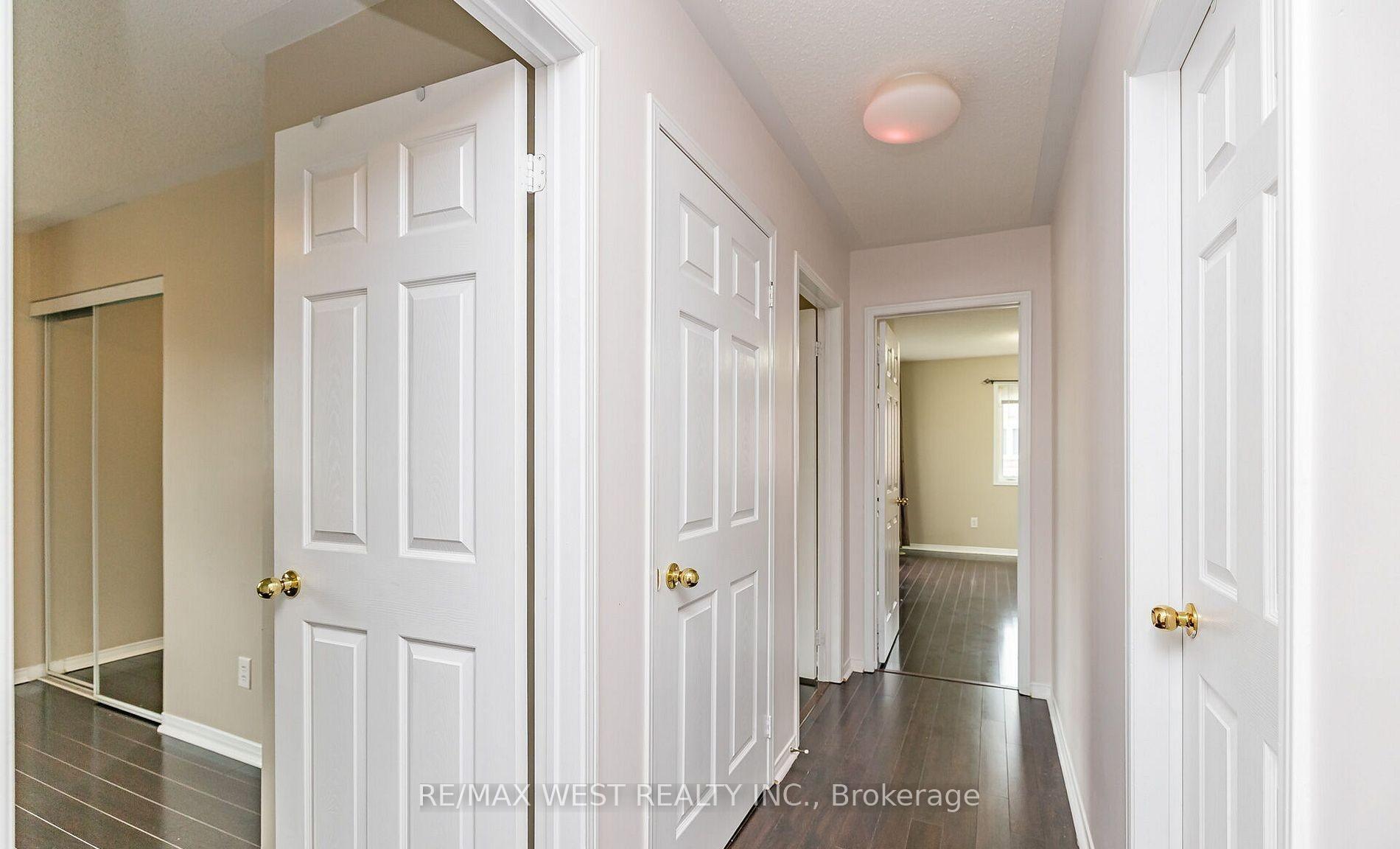 Photo 17 of Unit 218, 4975 Southampton Drive, Mississauga, Churchill Meadows — HOMEH