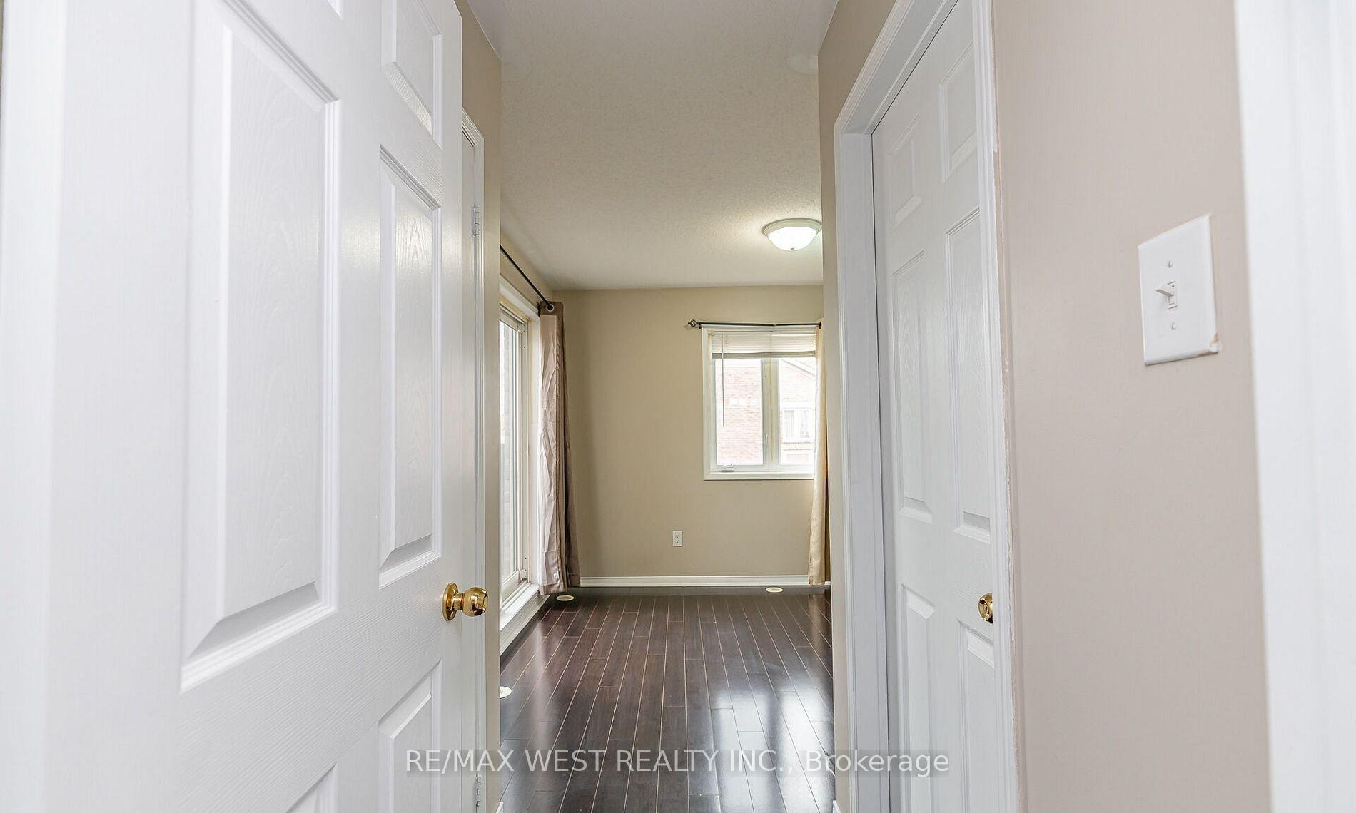 Photo 28 of Unit 218, 4975 Southampton Drive, Mississauga, Churchill Meadows — HOMEH