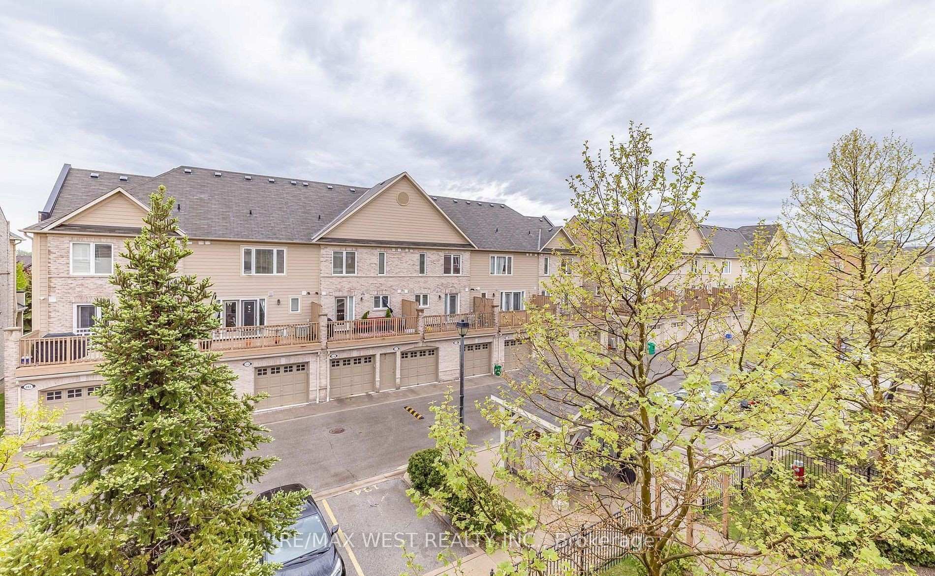 Photo 35 of Unit 218, 4975 Southampton Drive, Mississauga, Churchill Meadows — HOMEH