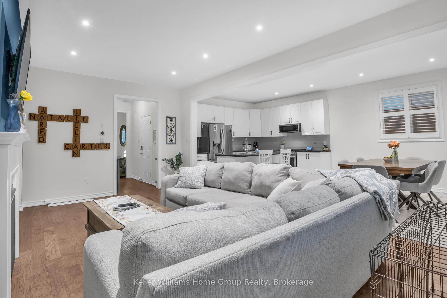 Photo 15 of 192 Harpin Way E, Centre Wellington, Fergus — HOMEH