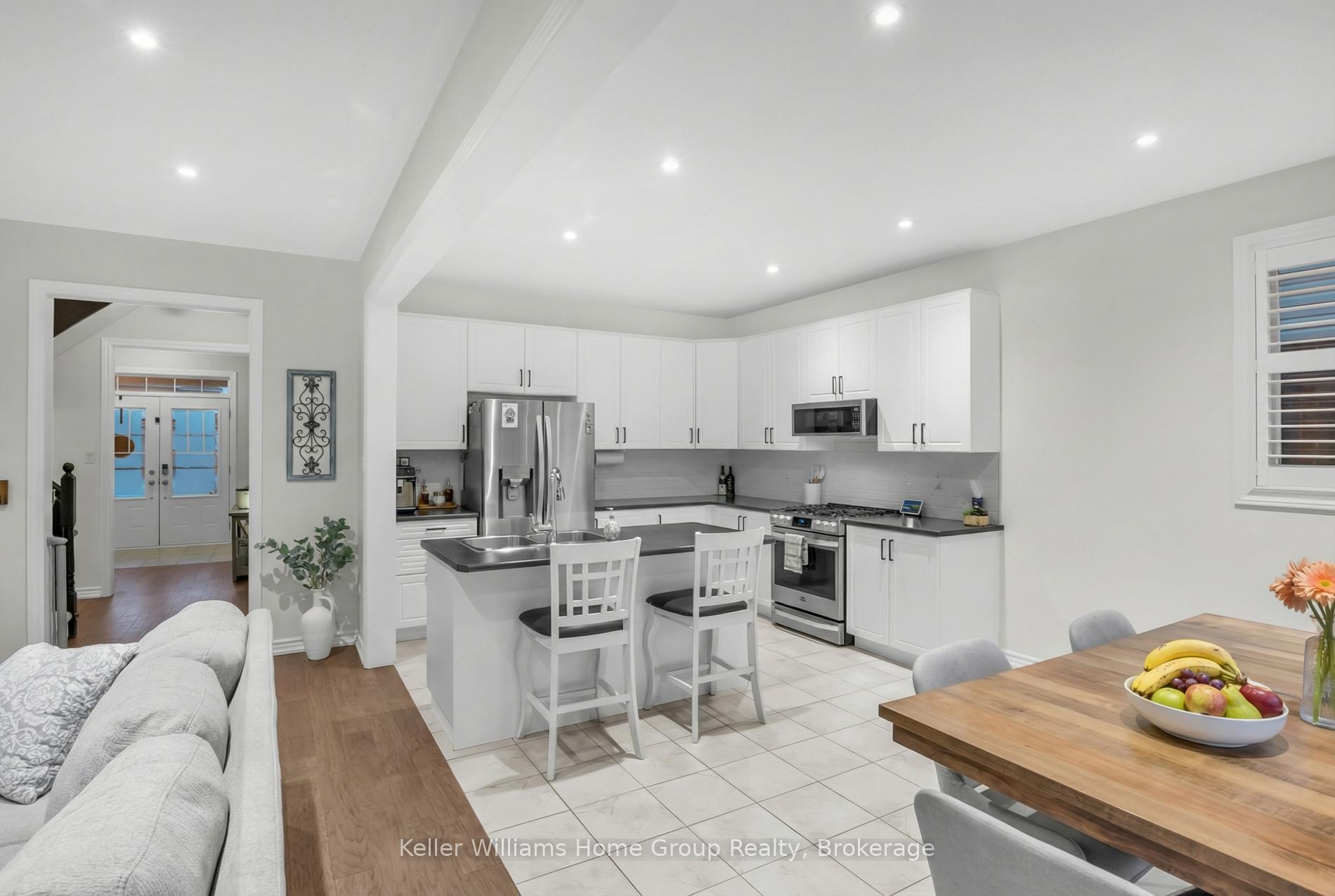 Photo 20 of 192 Harpin Way E, Centre Wellington, Fergus — HOMEH