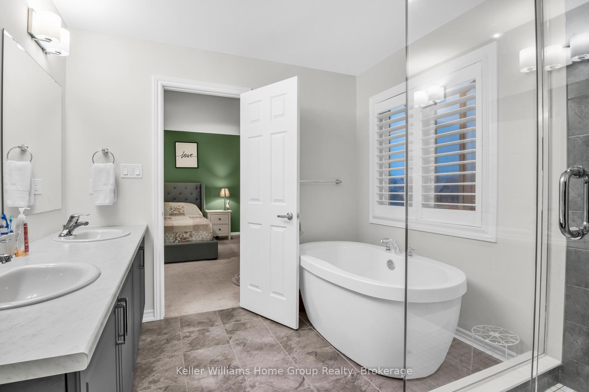Photo 30 of 192 Harpin Way E, Centre Wellington, Fergus — HOMEH