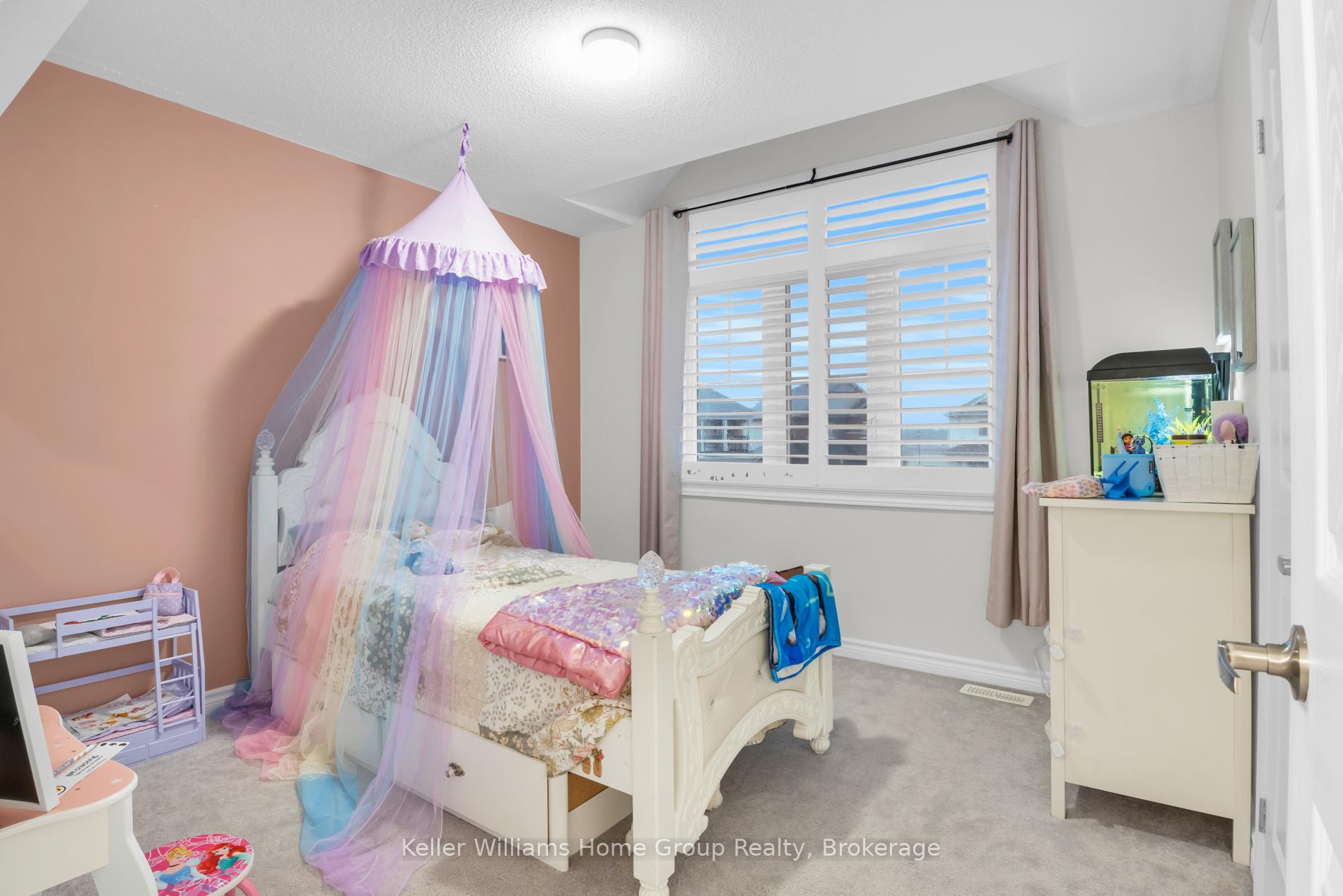 Photo 34 of 192 Harpin Way E, Centre Wellington, Fergus — HOMEH