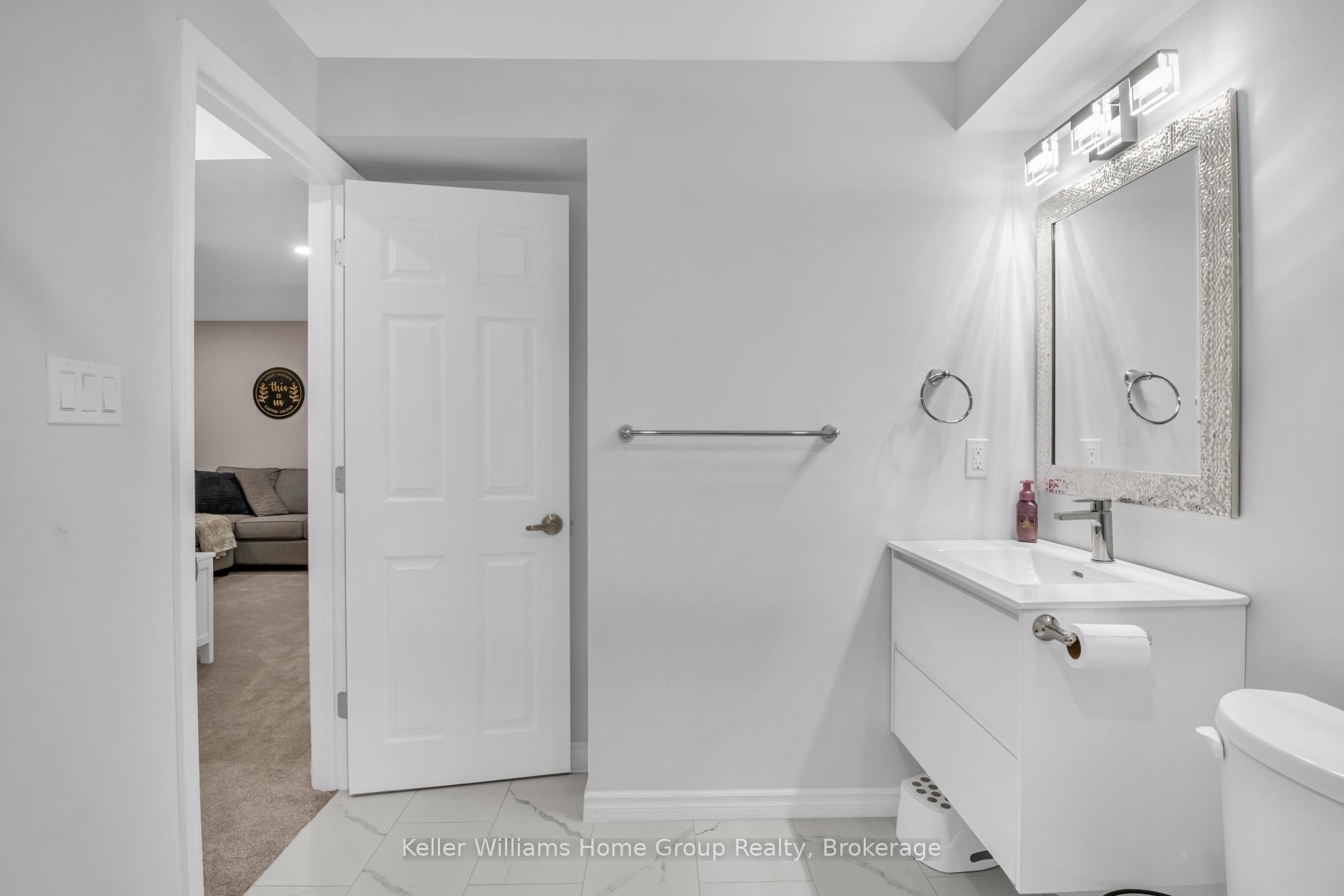 Photo 39 of 192 Harpin Way E, Centre Wellington, Fergus — HOMEH