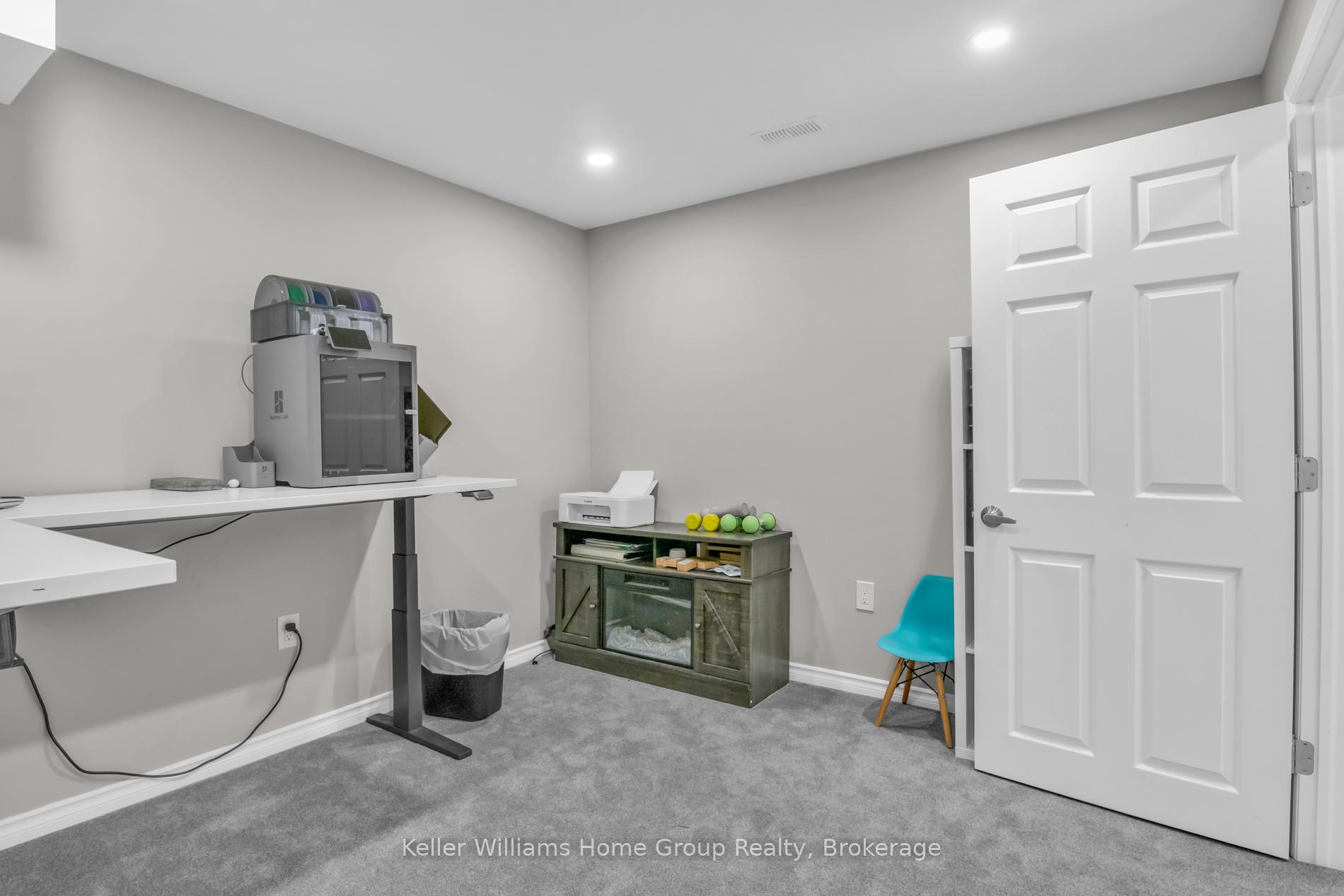 Photo 41 of 192 Harpin Way E, Centre Wellington, Fergus — HOMEH