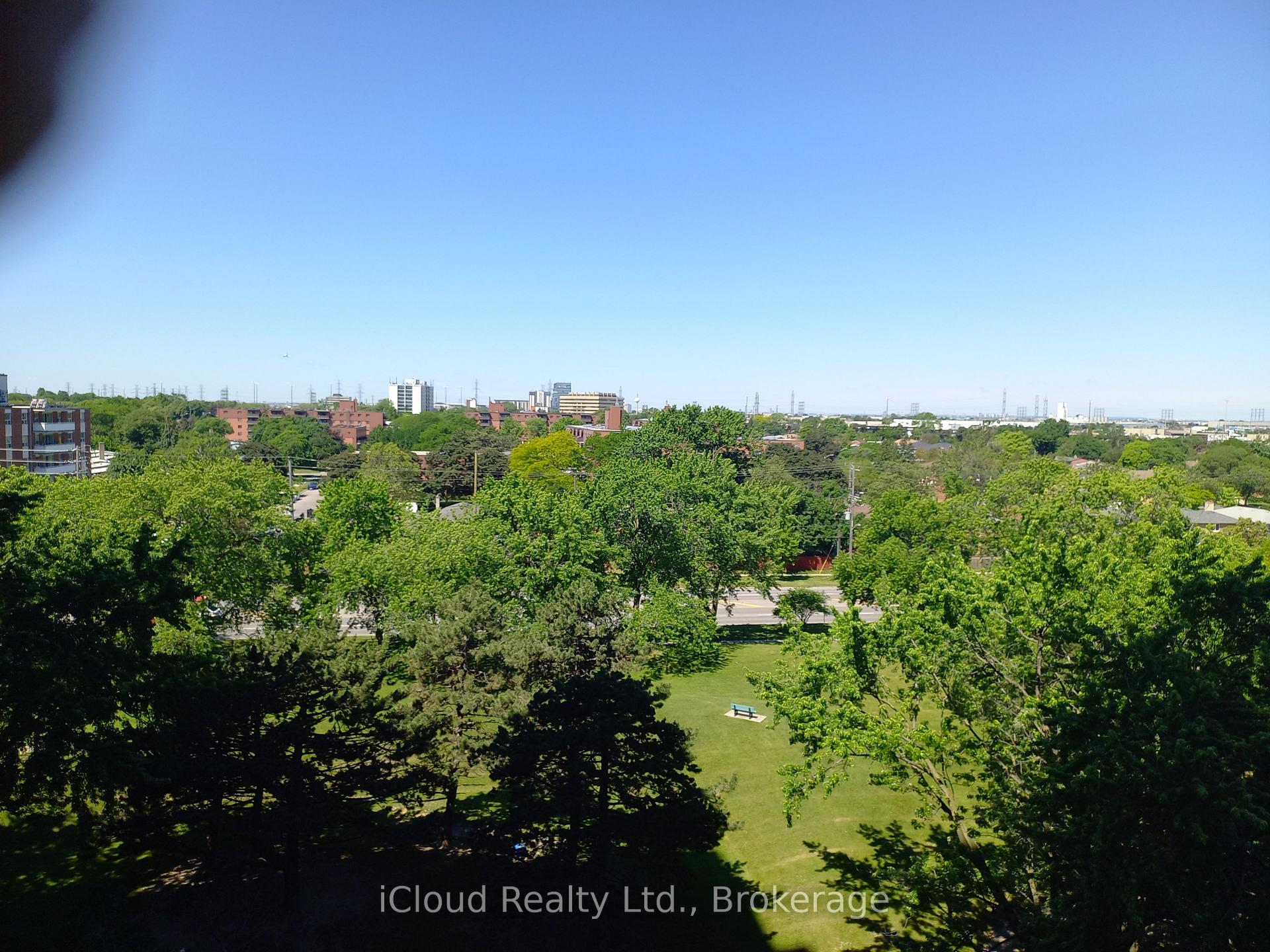 Photo 4 of Unit 806, 390 Dixon Road, Etobicoke, Kingsview Village-The Westway — HOMEH