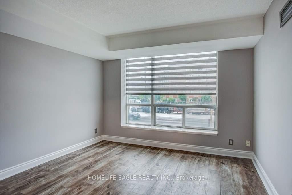 Photo 7 of Unit 204, 745 New Westminster Drive, Vaughan, Brownridge — HOMEH