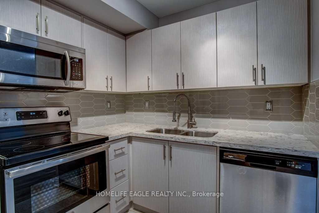 Photo 10 of Unit 204, 745 New Westminster Drive, Vaughan, Brownridge — HOMEH