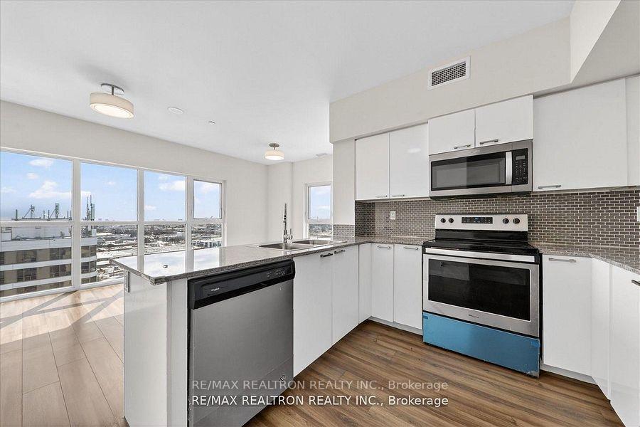 Photo 30 of Unit PH08, 2152 Lawrence Avenue E, Scarborough, Wexford-Maryvale — HOMEH