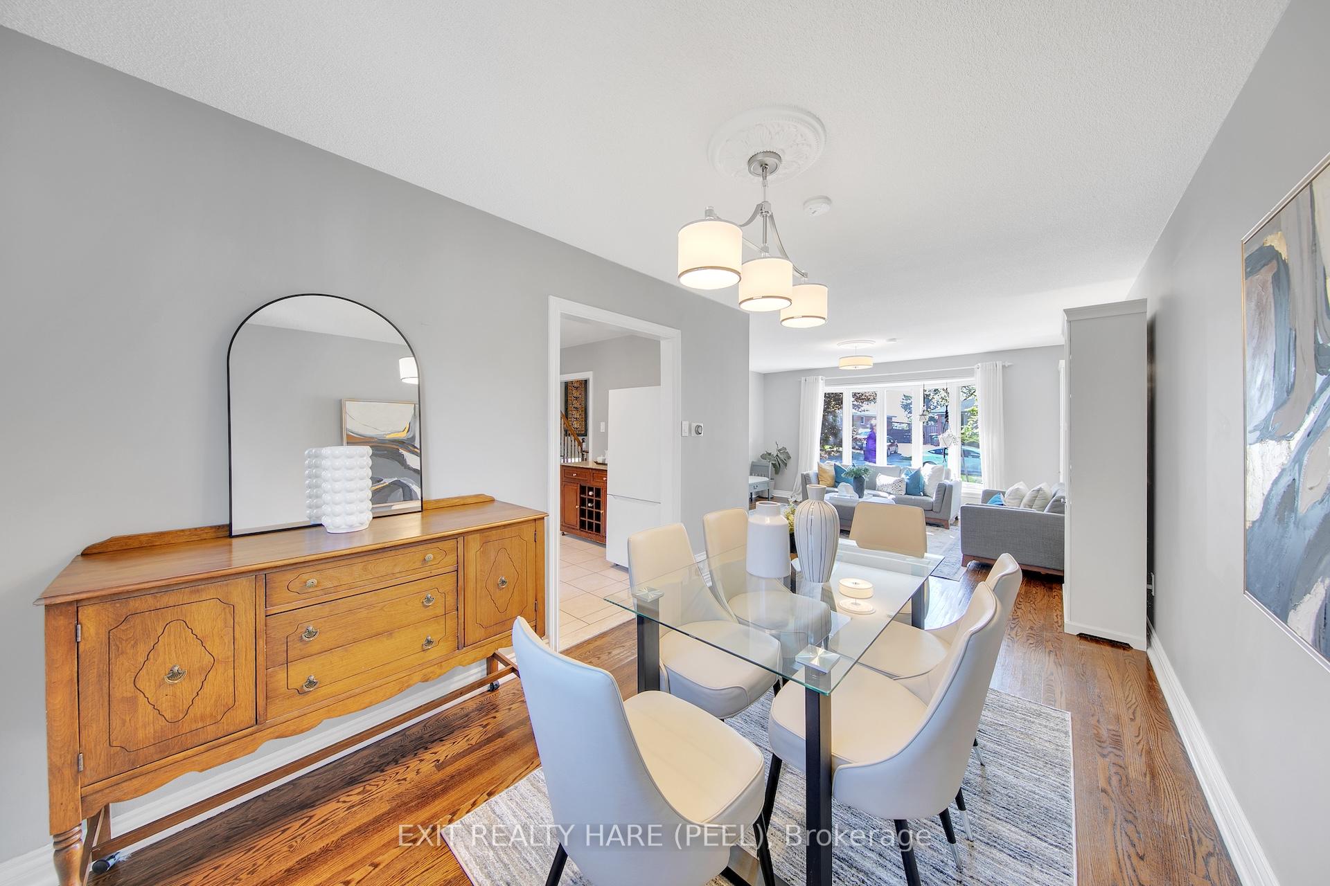 Photo 9 of 84 Addington Crescent, Brampton, Avondale — HOMEH