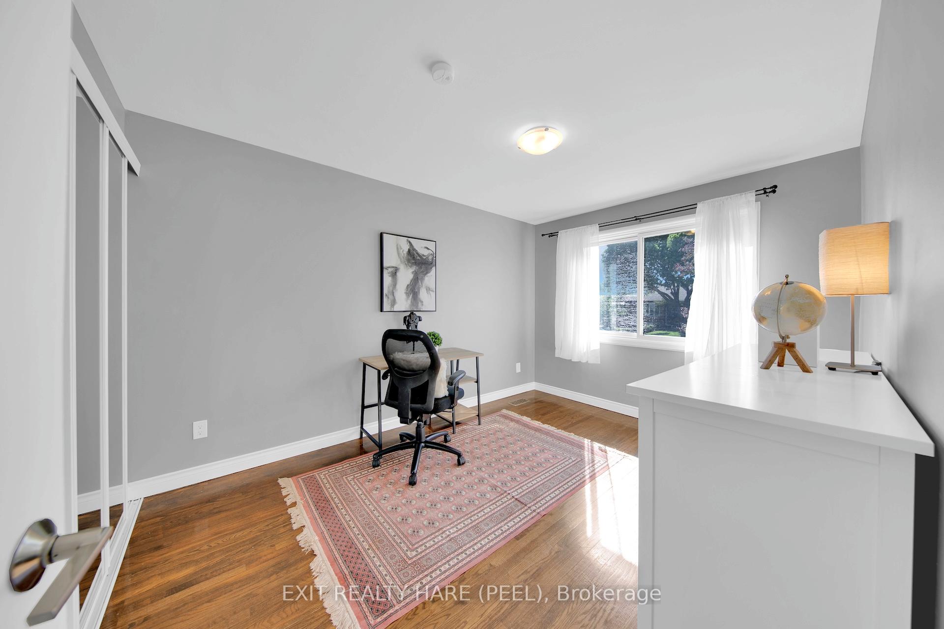 Photo 15 of 84 Addington Crescent, Brampton, Avondale — HOMEH