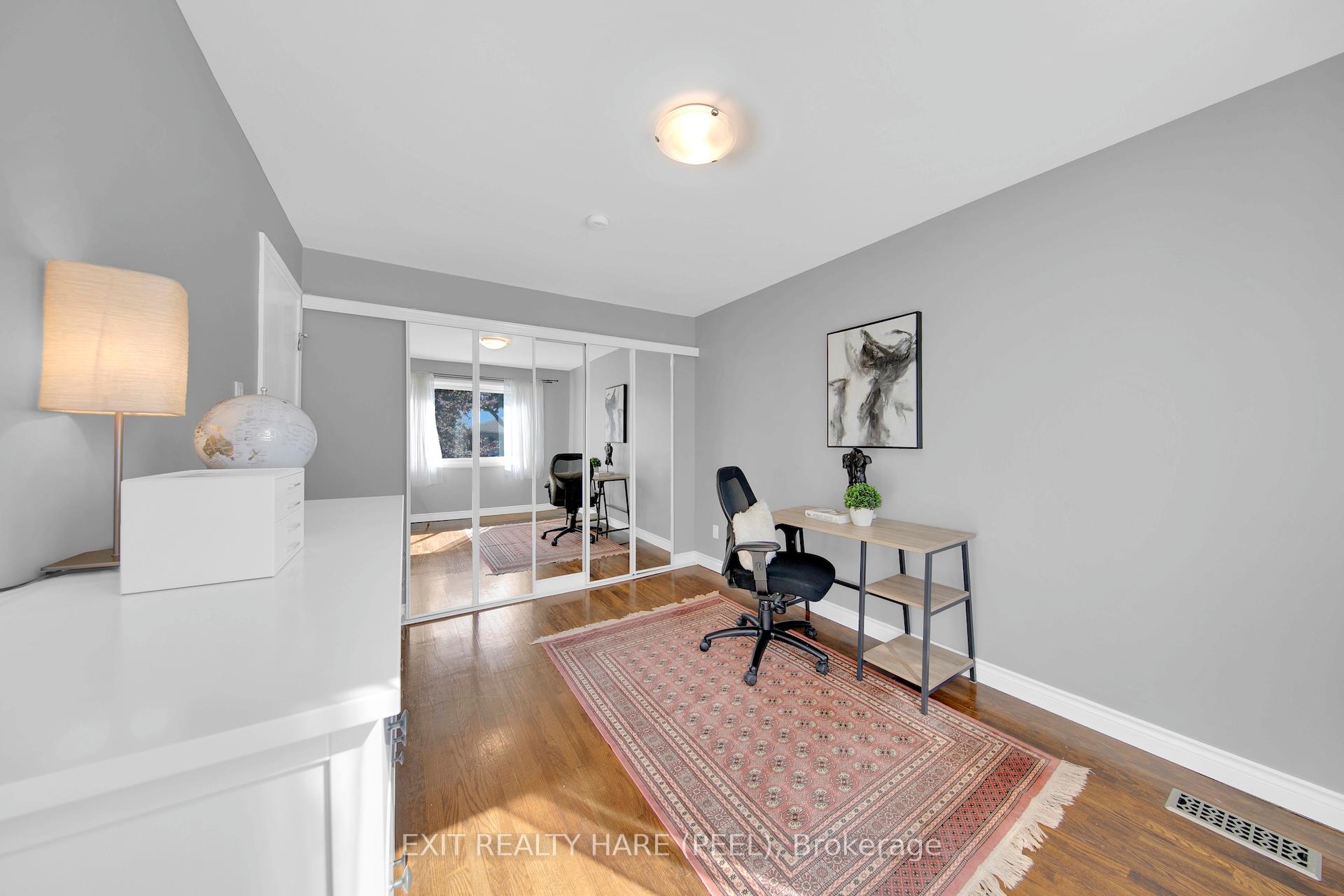 Photo 16 of 84 Addington Crescent, Brampton, Avondale — HOMEH