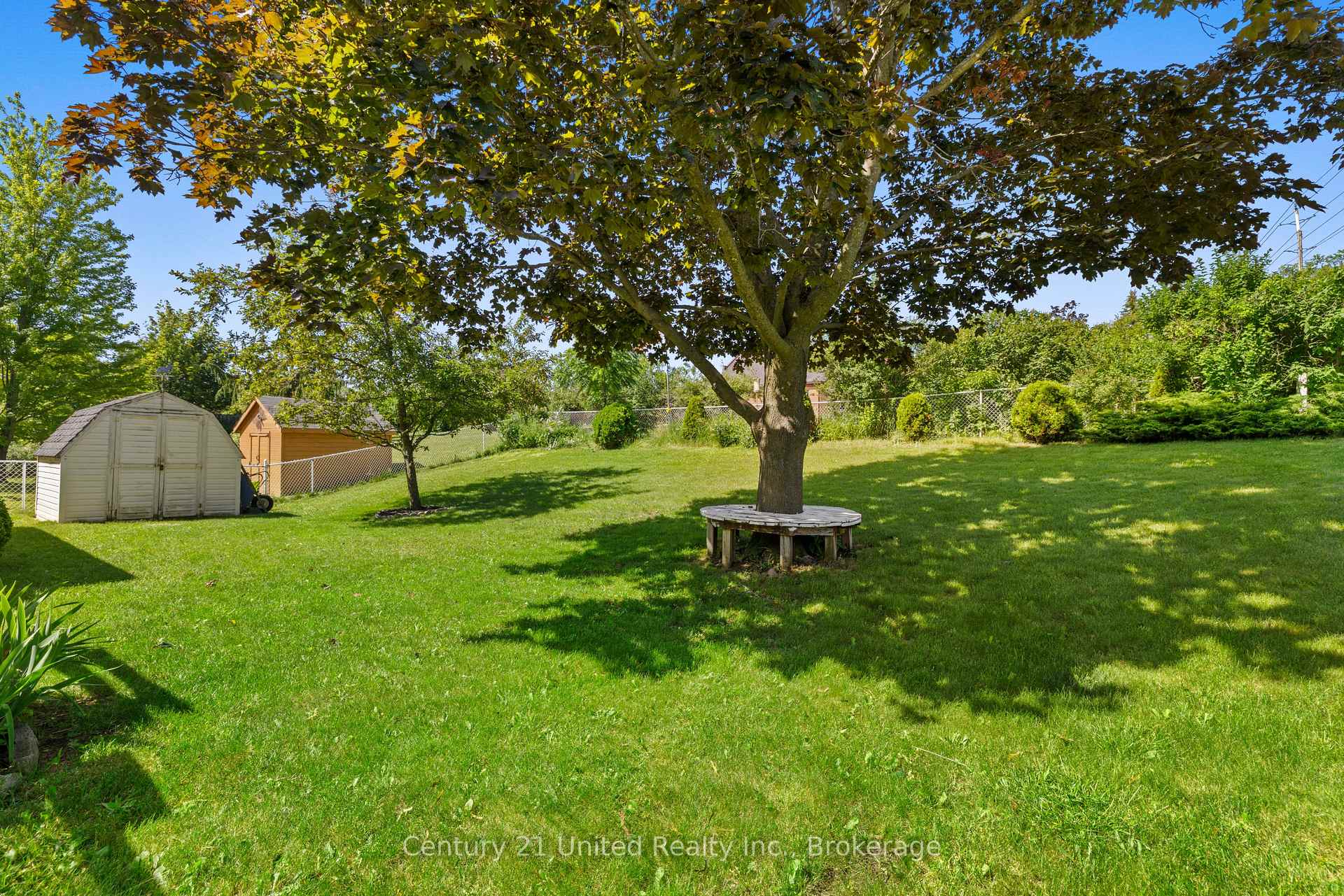Photo 6 of 2317 Woodglade Boulevard, Peterborough, Monaghan Ward 2 — HOMEH