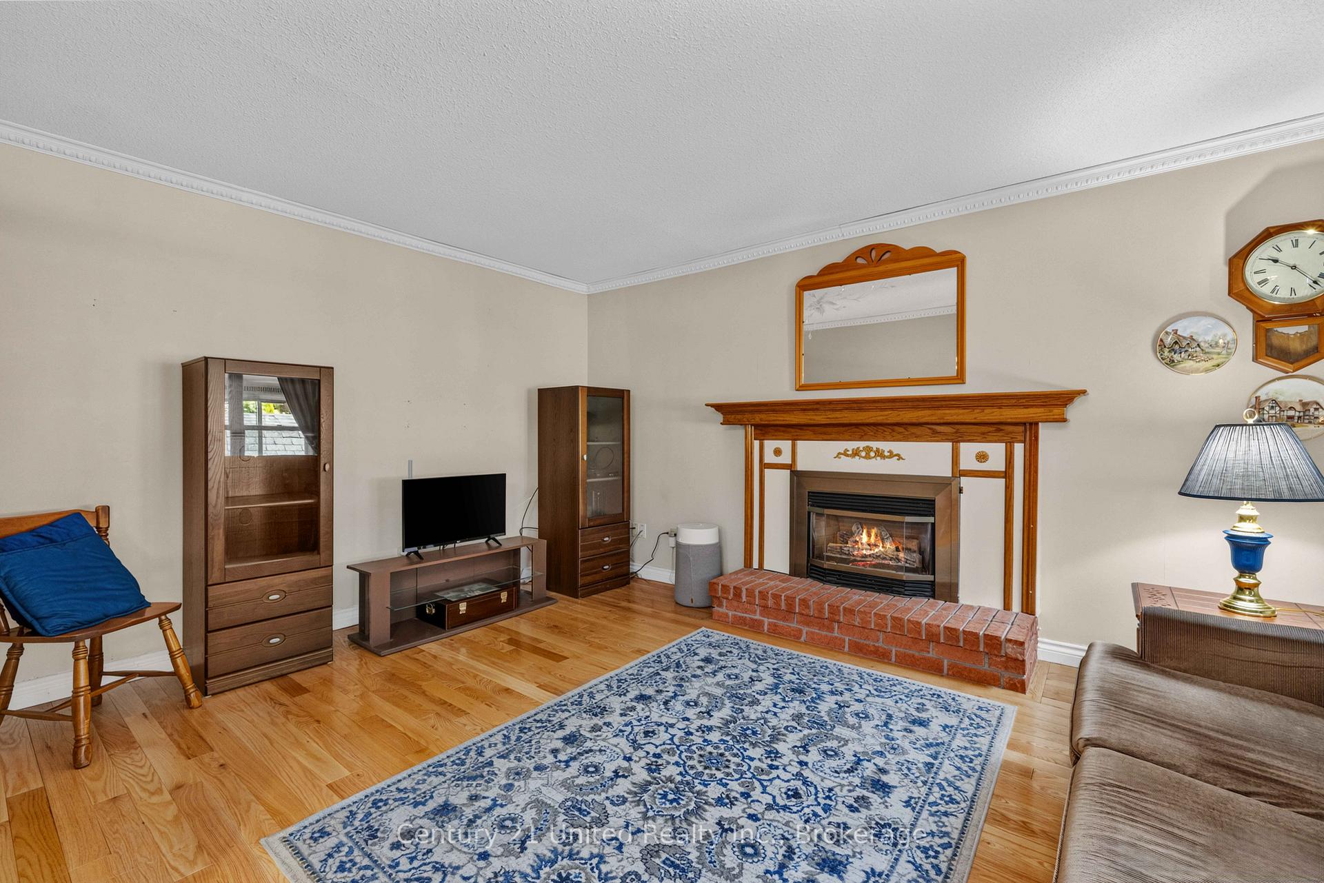 Photo 26 of 2317 Woodglade Boulevard, Peterborough, Monaghan Ward 2 — HOMEH