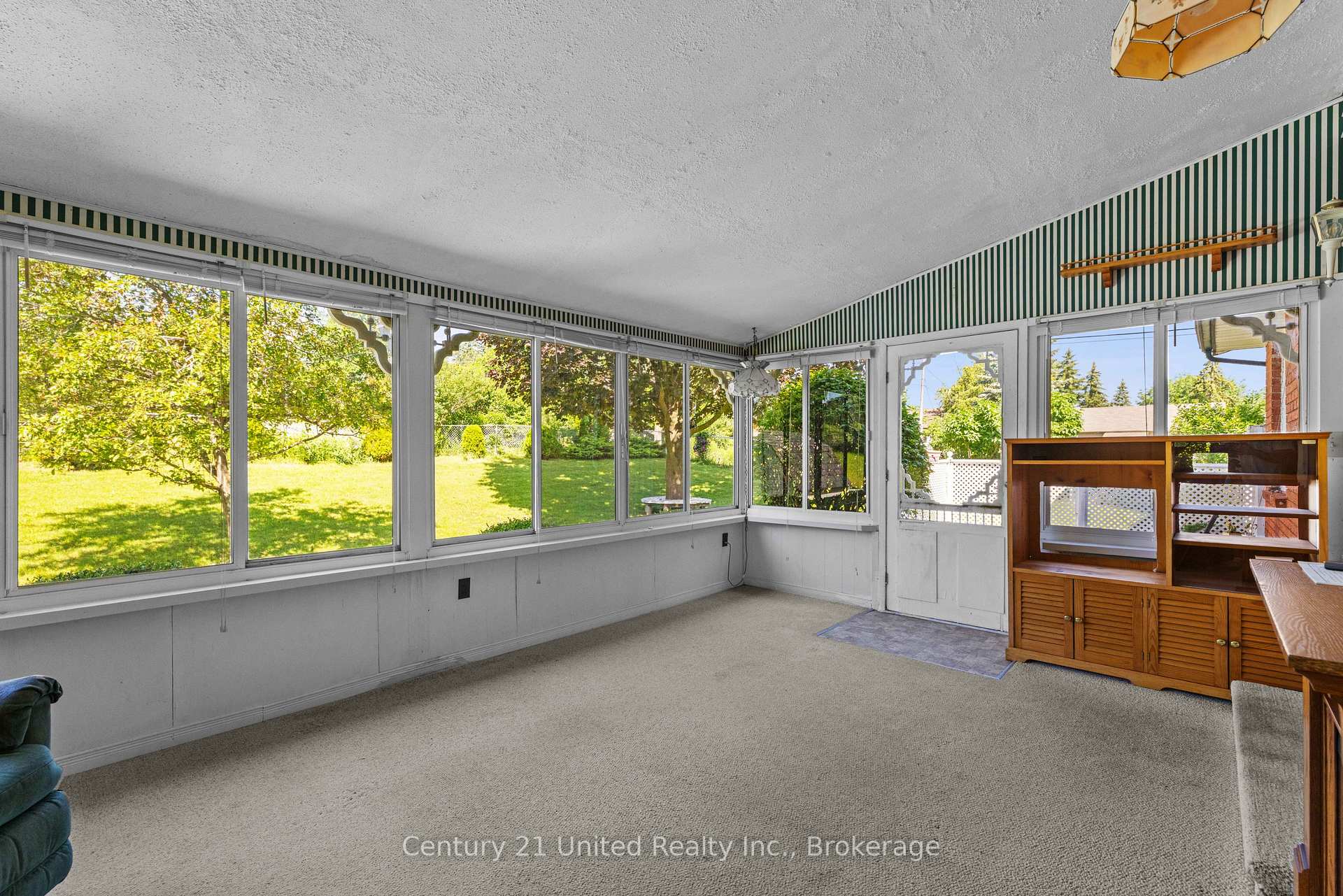 Photo 27 of 2317 Woodglade Boulevard, Peterborough, Monaghan Ward 2 — HOMEH
