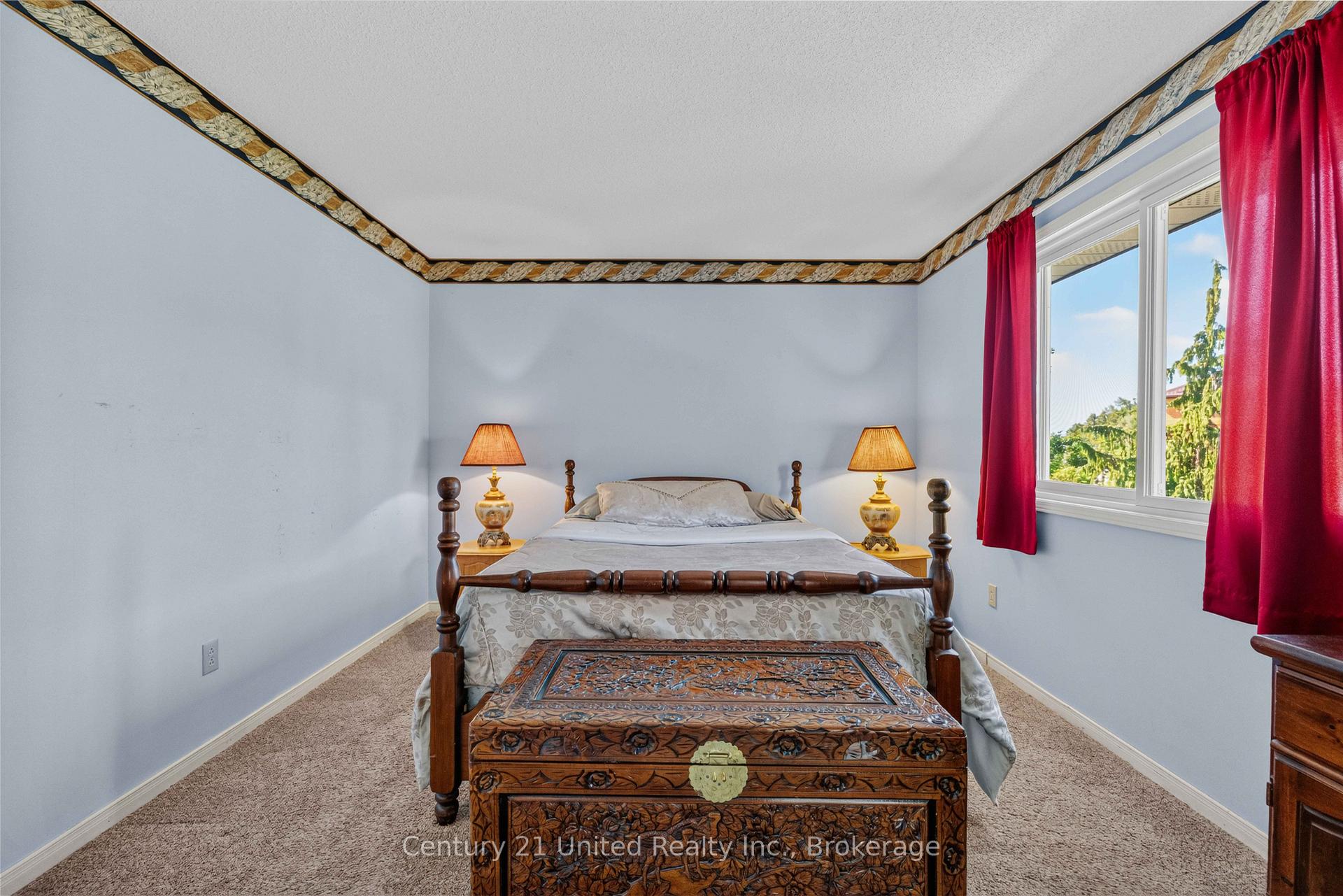 Photo 36 of 2317 Woodglade Boulevard, Peterborough, Monaghan Ward 2 — HOMEH