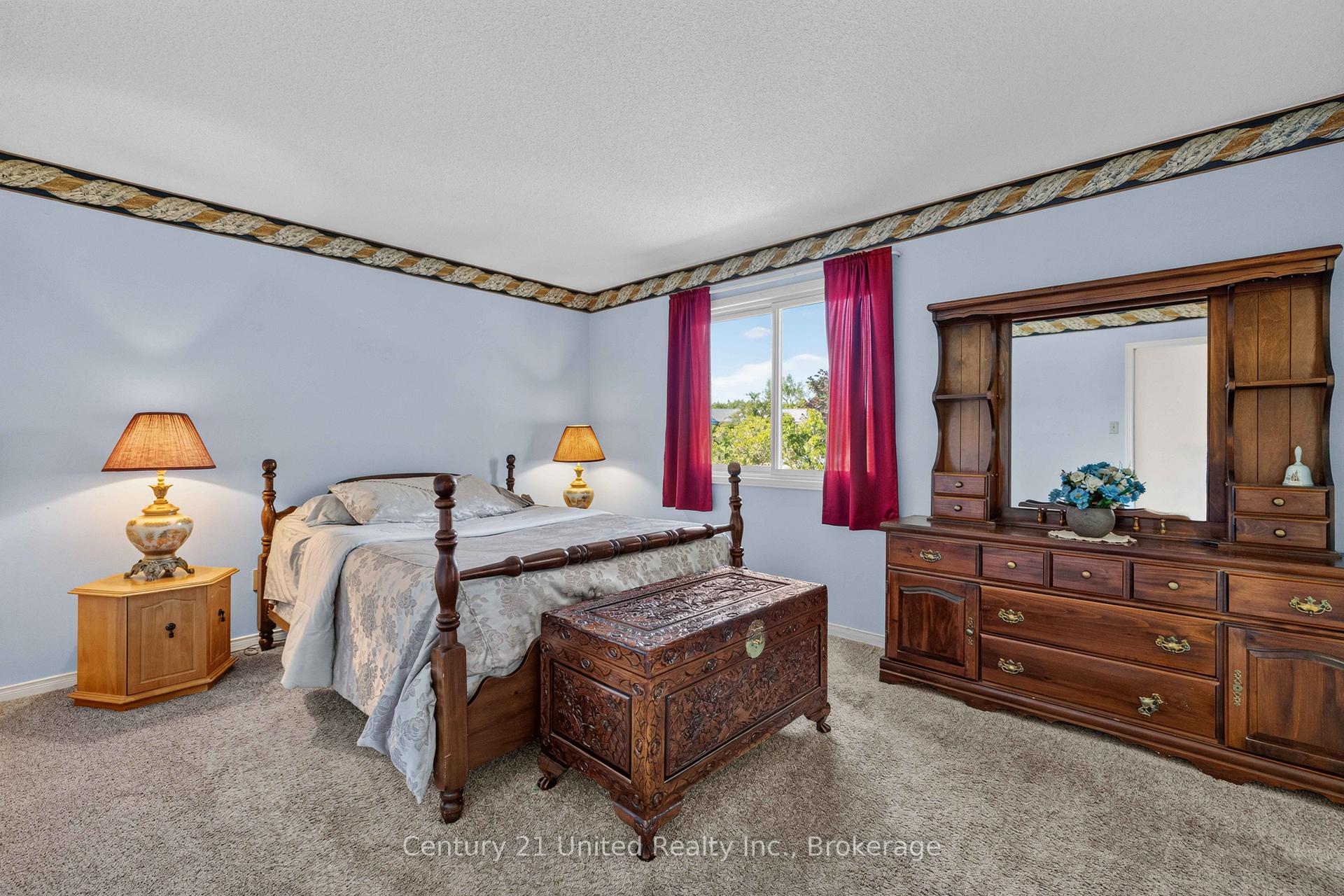 Photo 37 of 2317 Woodglade Boulevard, Peterborough, Monaghan Ward 2 — HOMEH