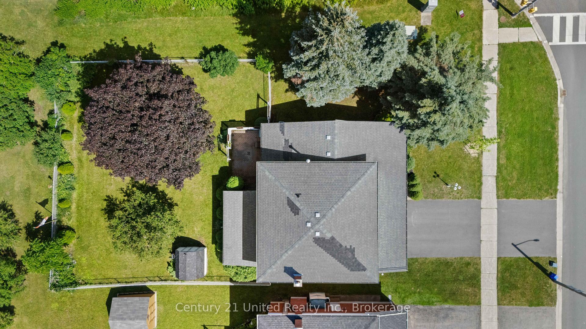 Photo 52 of 2317 Woodglade Boulevard, Peterborough, Monaghan Ward 2 — HOMEH