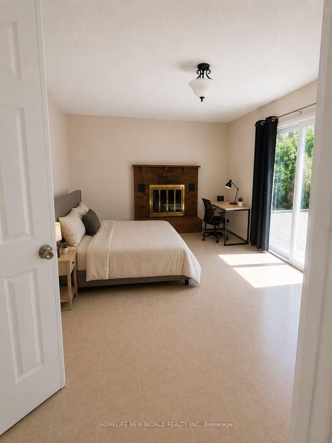 Photo 8 of Unit Main A, 3368 Cider Mill Place, Mississauga, Erin Mills — HOMEH