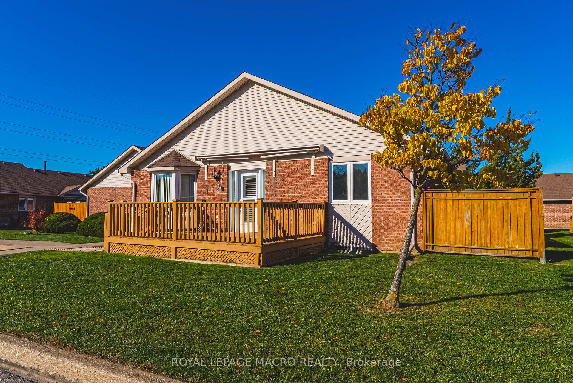 Photo 3 of Unit 109, 122 Bunting Road, St. Catharines, E. Chester — HOMEH