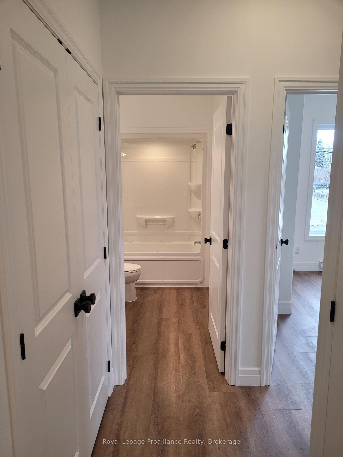 Photo 8 of Unit 4, 15 Bay Street, Quinte West, Trenton Ward — HOMEH