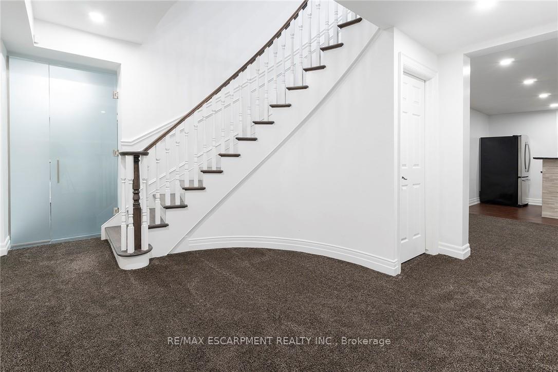 Photo 30 of 27 Elodia Court, Hamilton, Gurnett — HOMEH