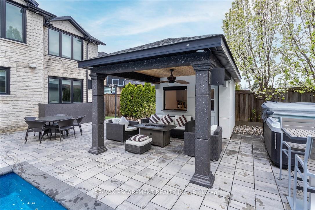 Photo 40 of 27 Elodia Court, Hamilton, Gurnett — HOMEH