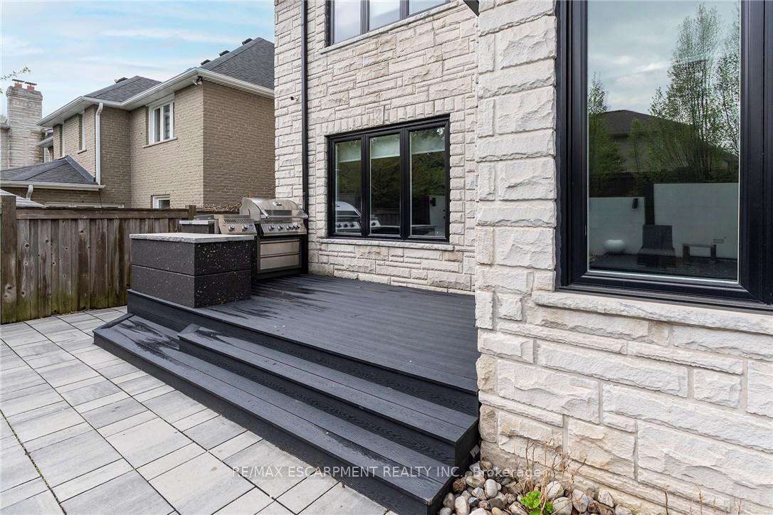 Photo 44 of 27 Elodia Court, Hamilton, Gurnett — HOMEH