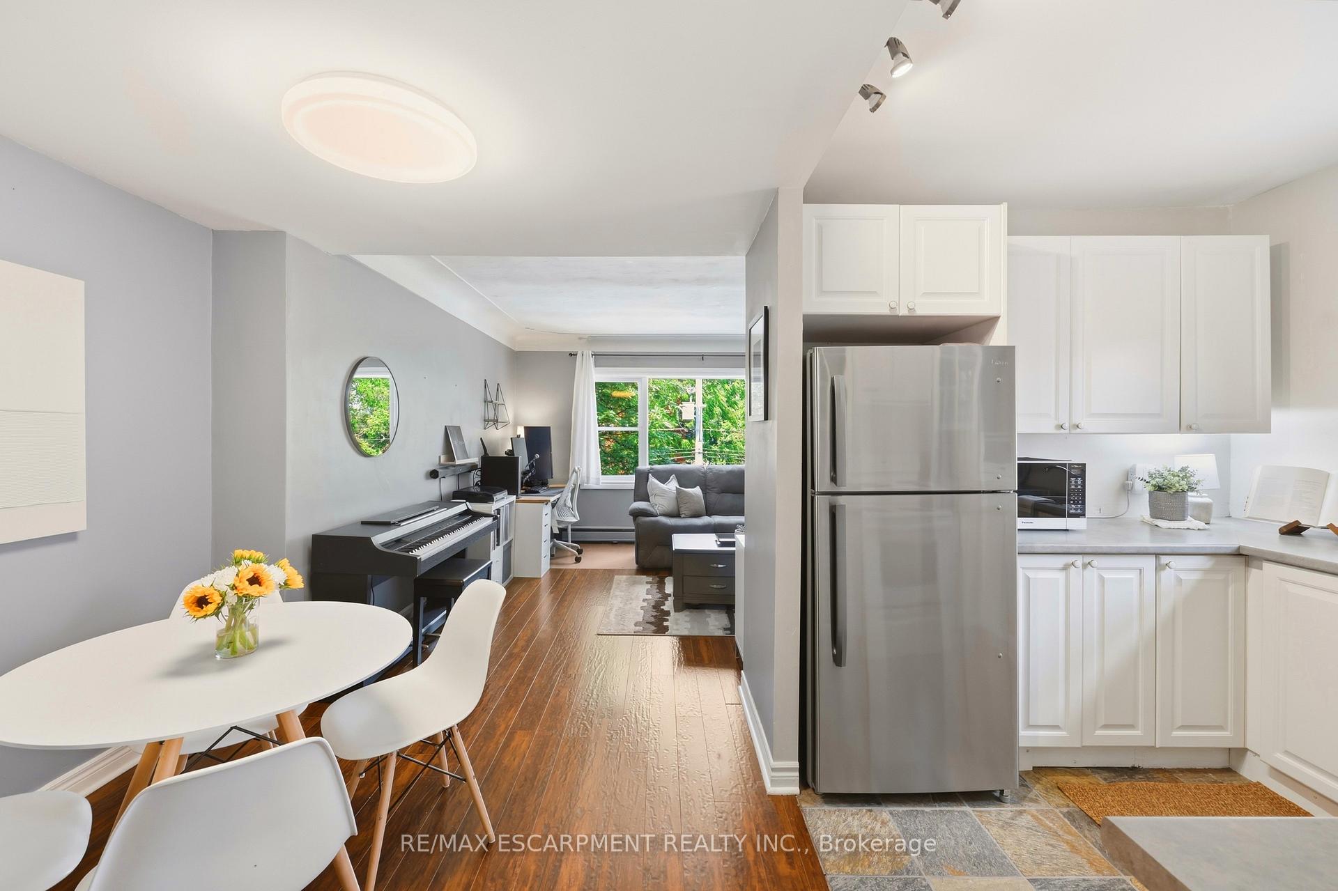 Photo 7 of Unit 310, 836 Concession Street, Hamilton, Raleigh — HOMEH