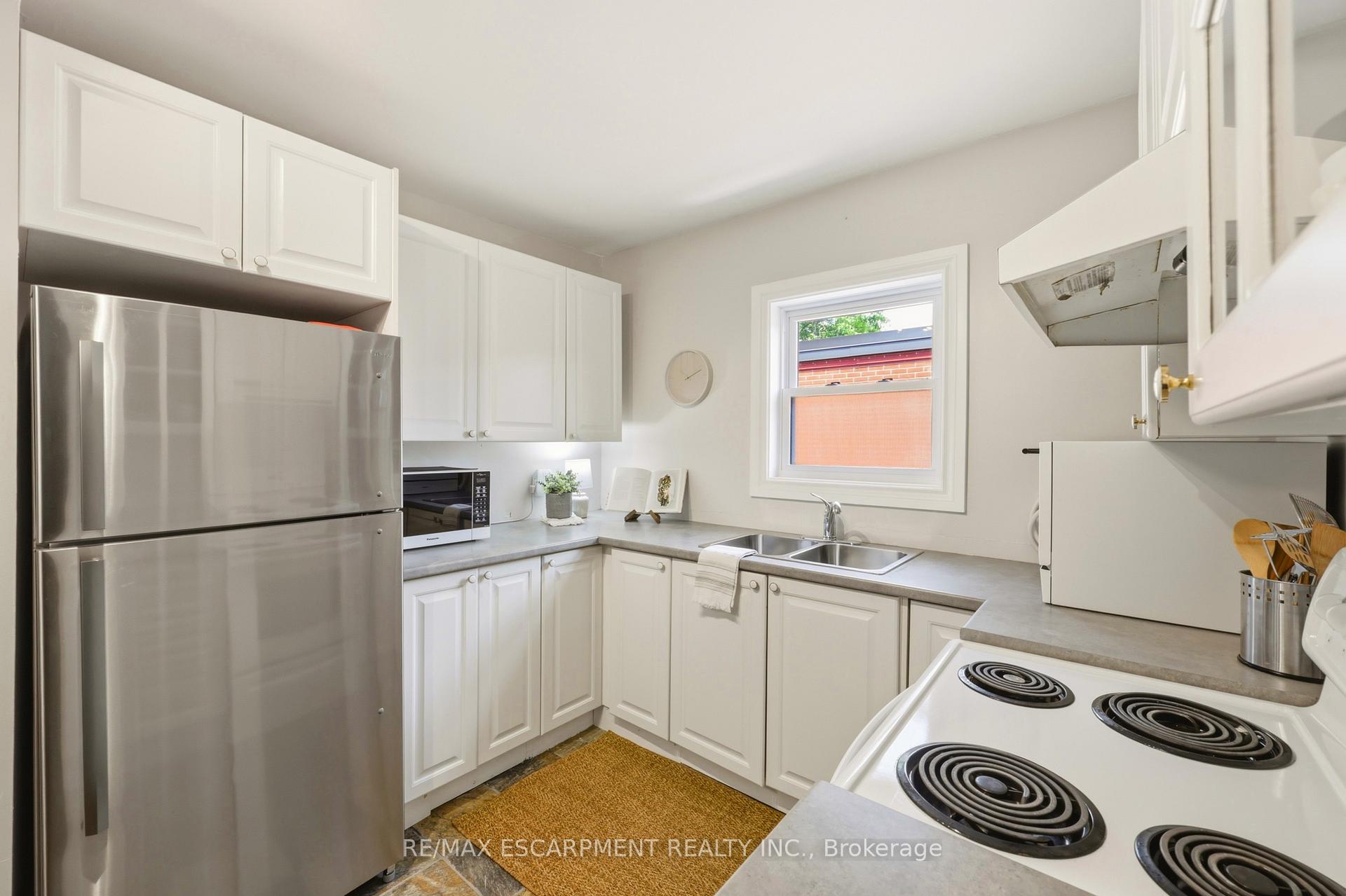 Photo 8 of Unit 310, 836 Concession Street, Hamilton, Raleigh — HOMEH