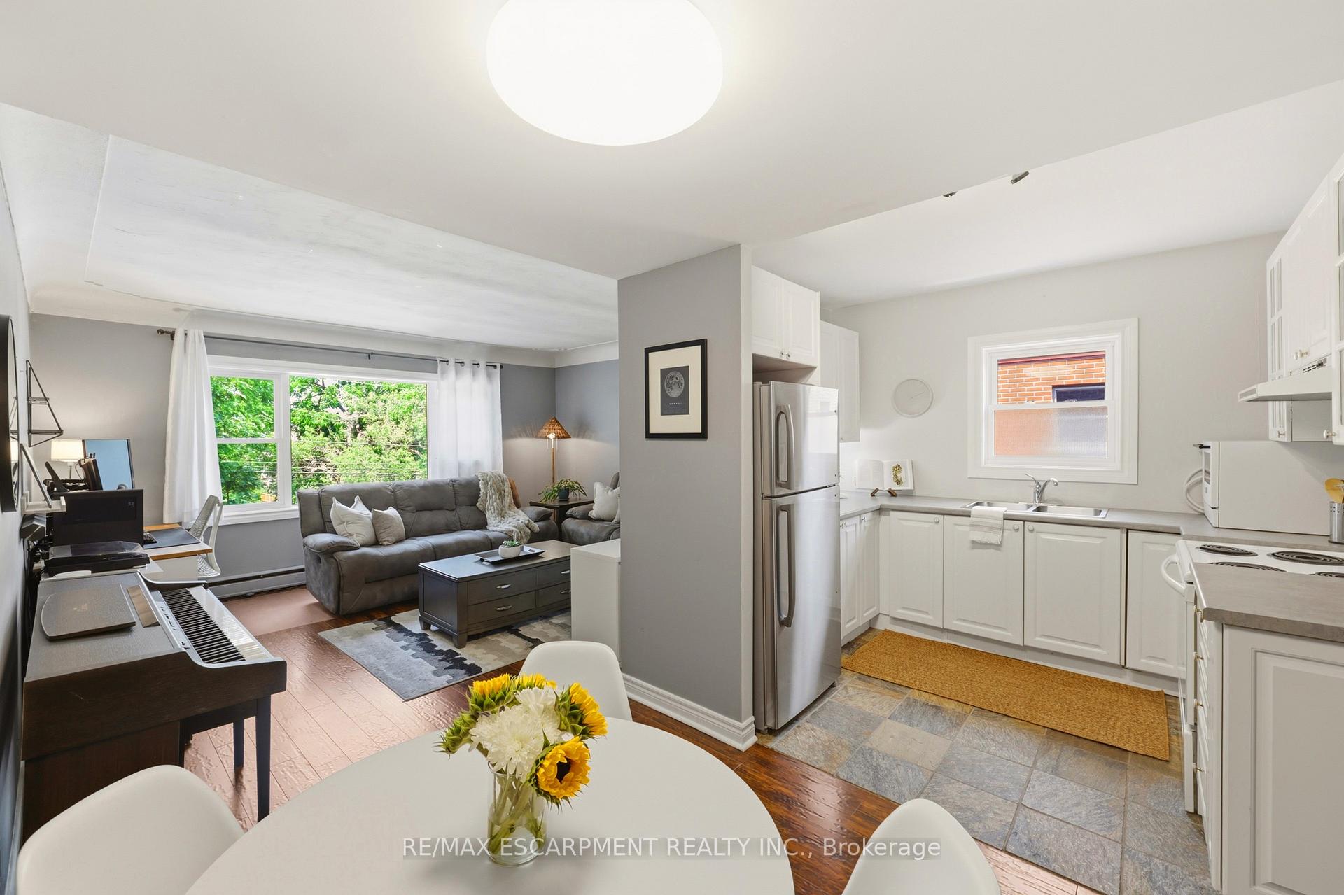 Photo 9 of Unit 310, 836 Concession Street, Hamilton, Raleigh — HOMEH