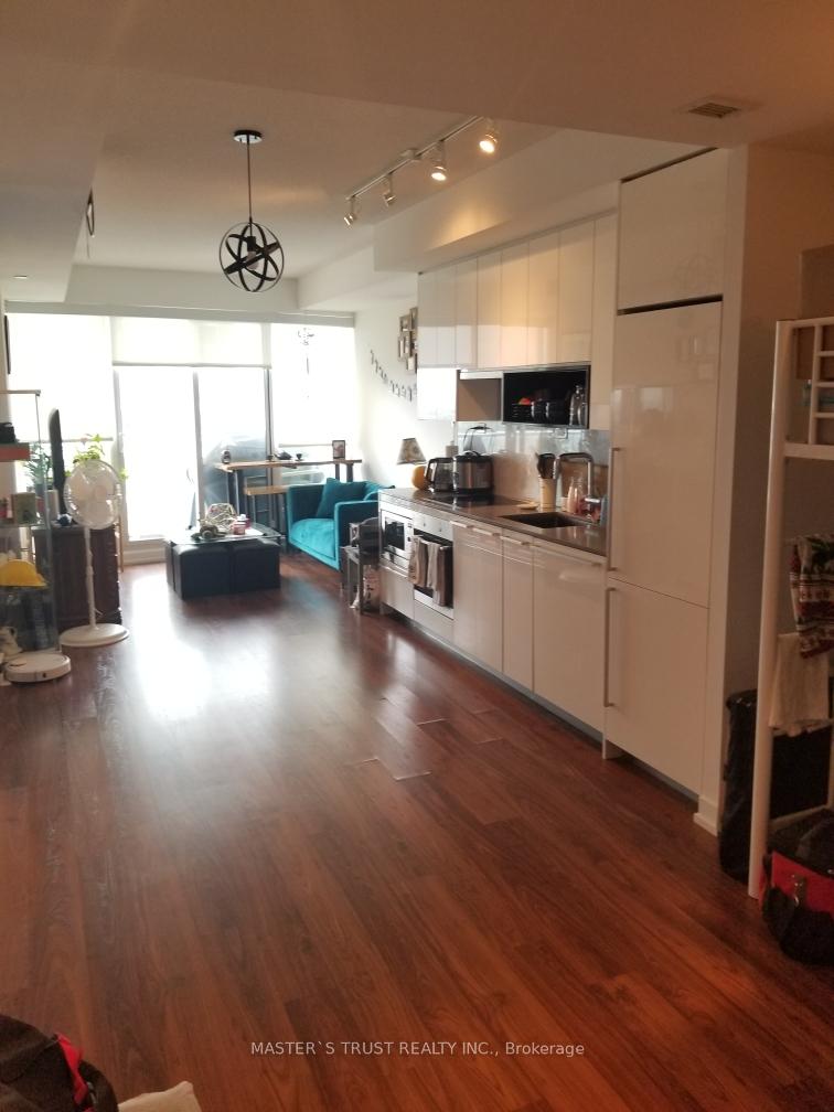 Photo 2 of Unit 3301, 115 McMahon Drive, North York, Bayview Village — HOMEH