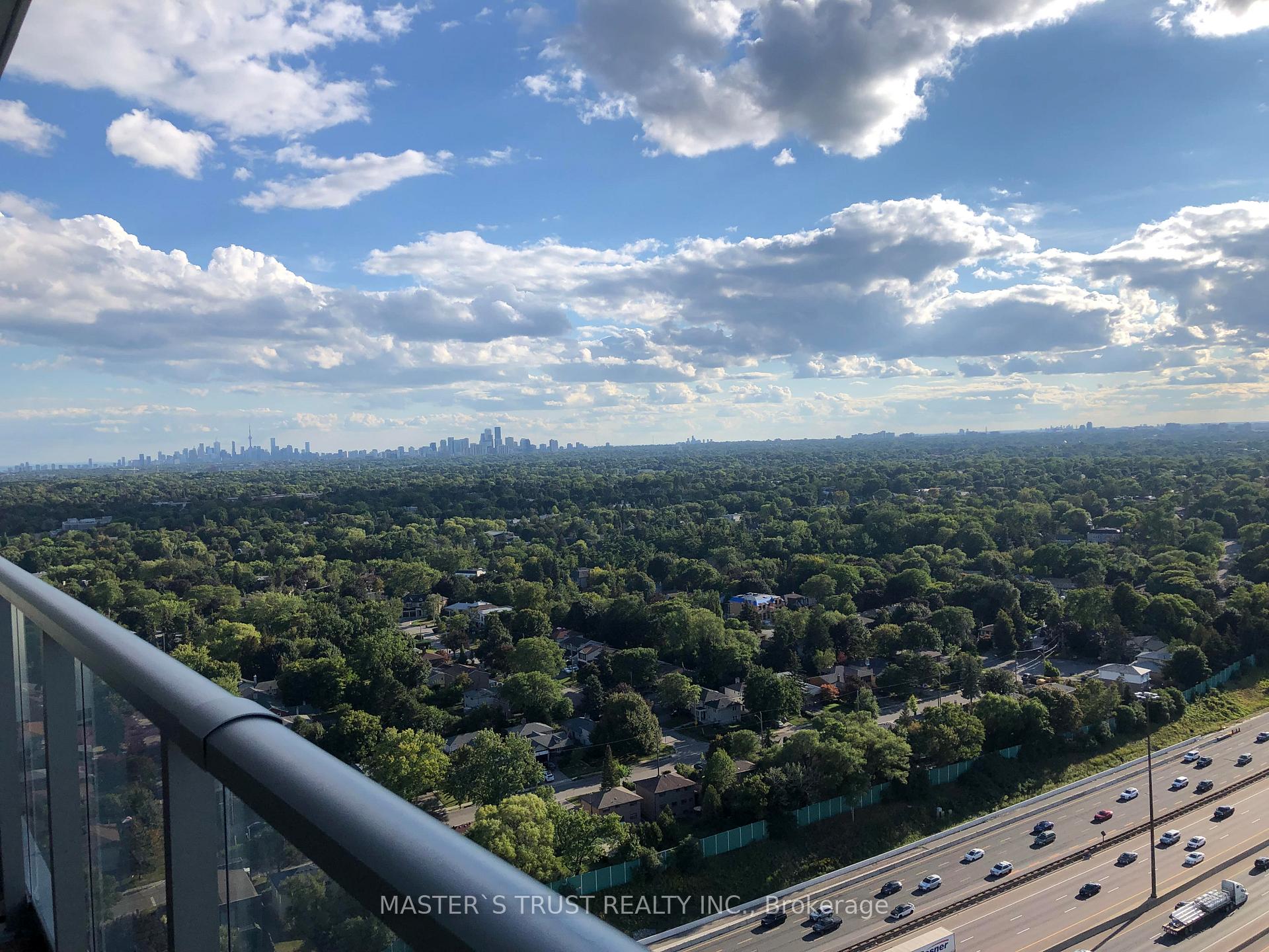 Photo 9 of Unit 3301, 115 McMahon Drive, North York, Bayview Village — HOMEH