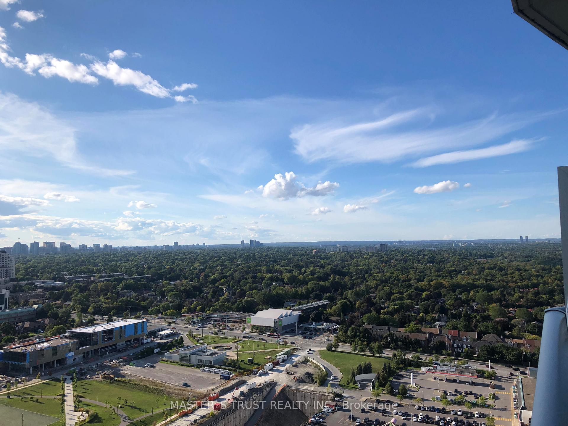Photo 10 of Unit 3301, 115 McMahon Drive, North York, Bayview Village — HOMEH