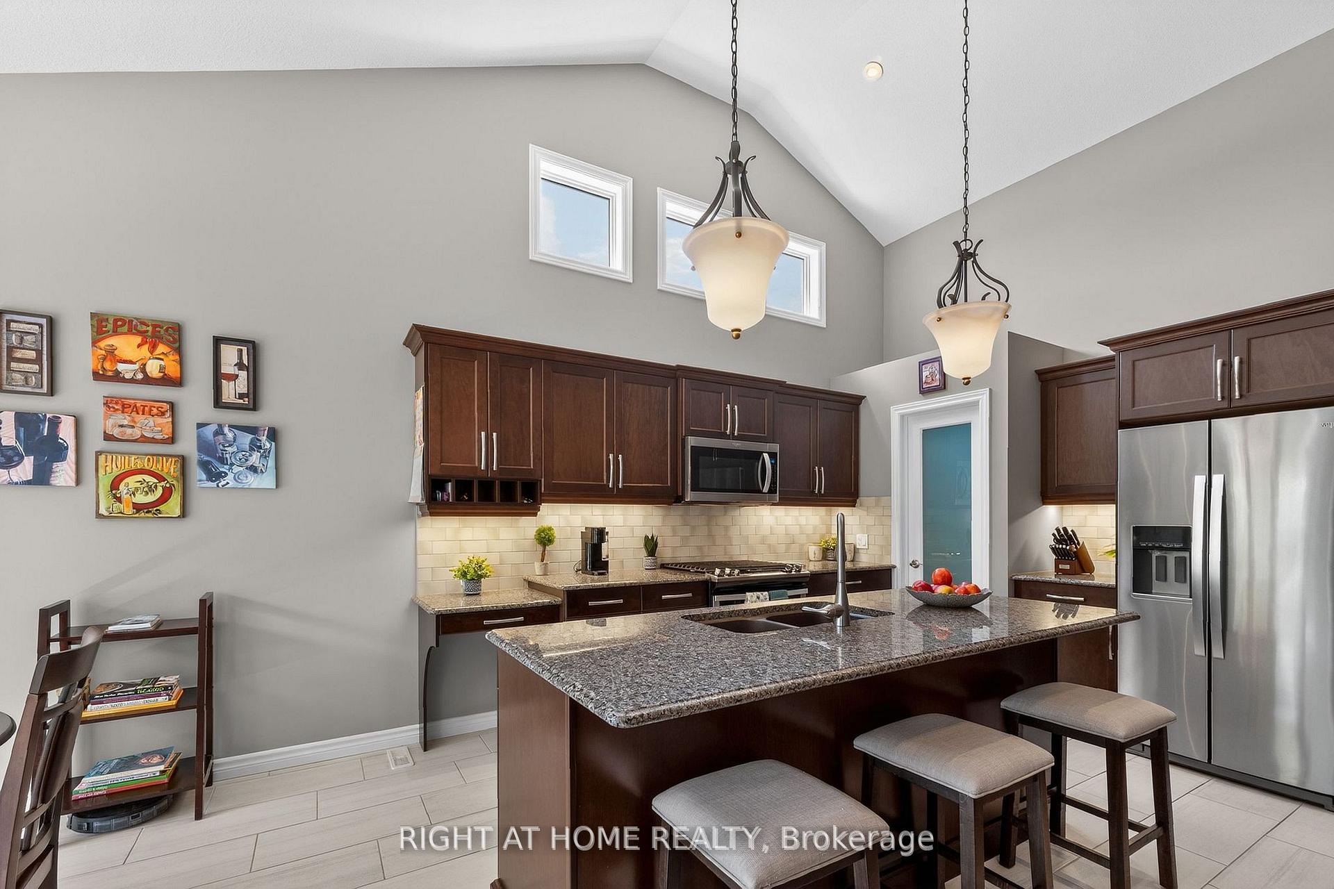 Photo 6 of 190 Emery Street, Central Elgin, Port Stanley — HOMEH